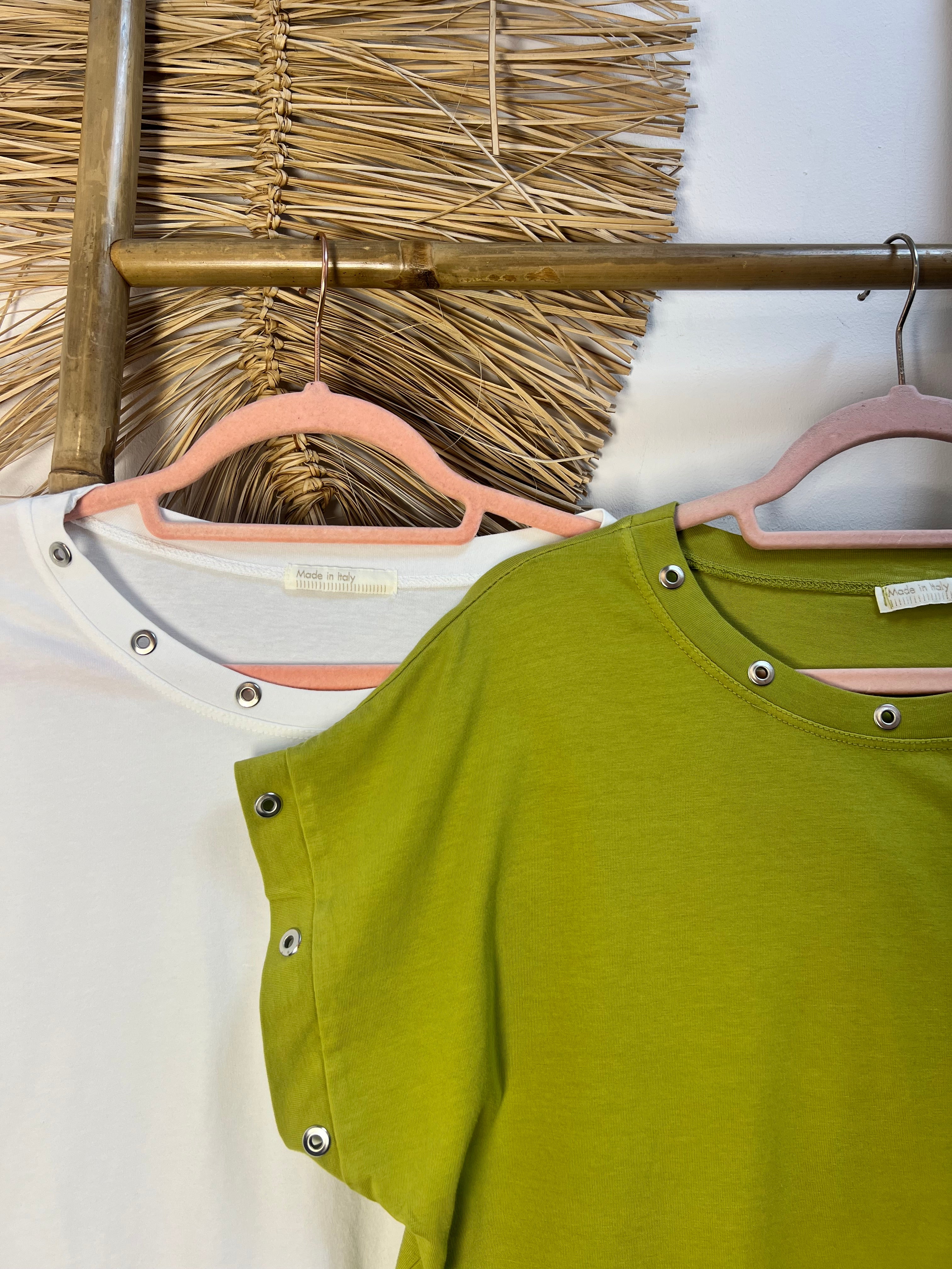 Camiseta Tachuelas