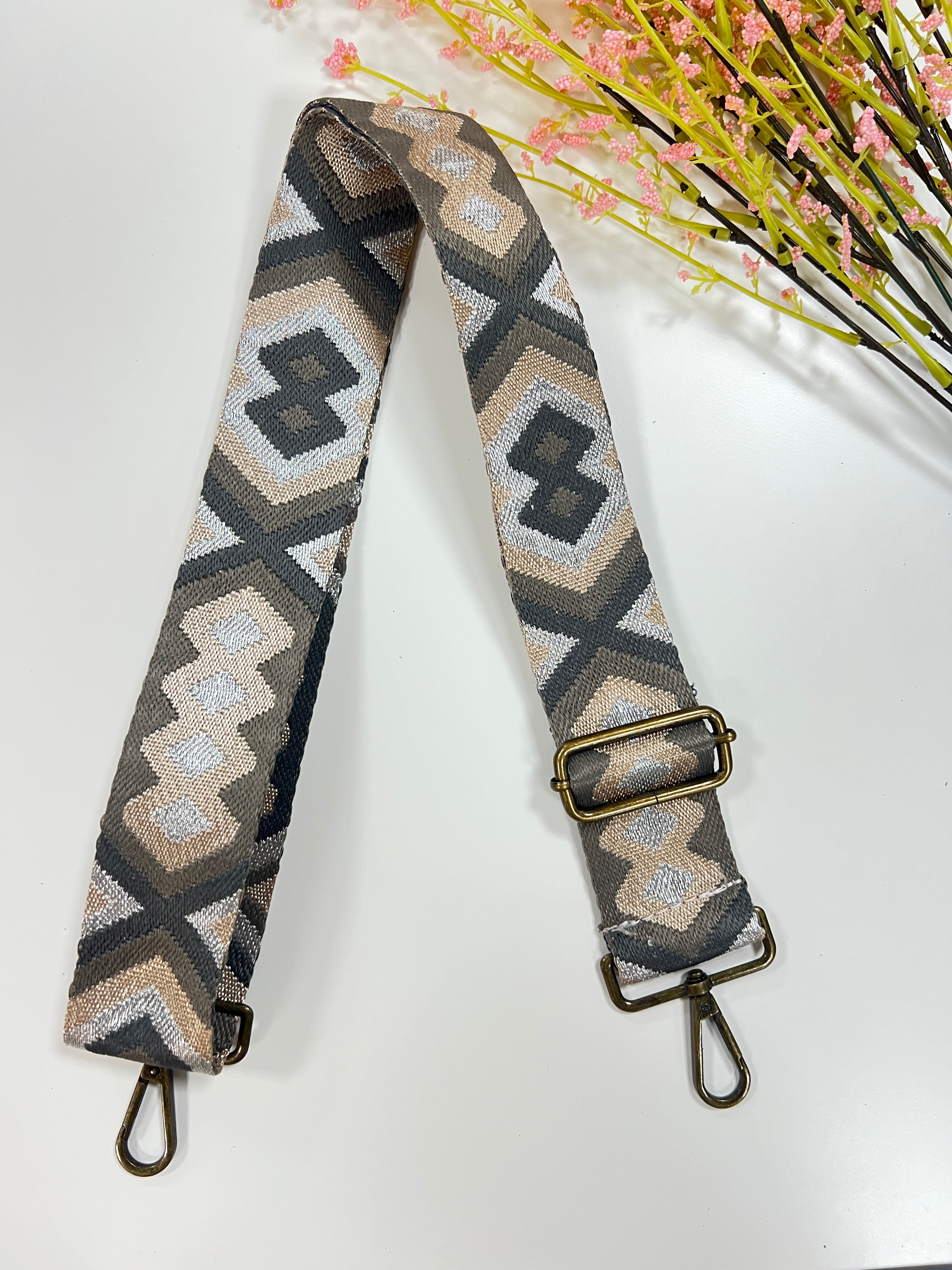 Correa rombos marrón gris