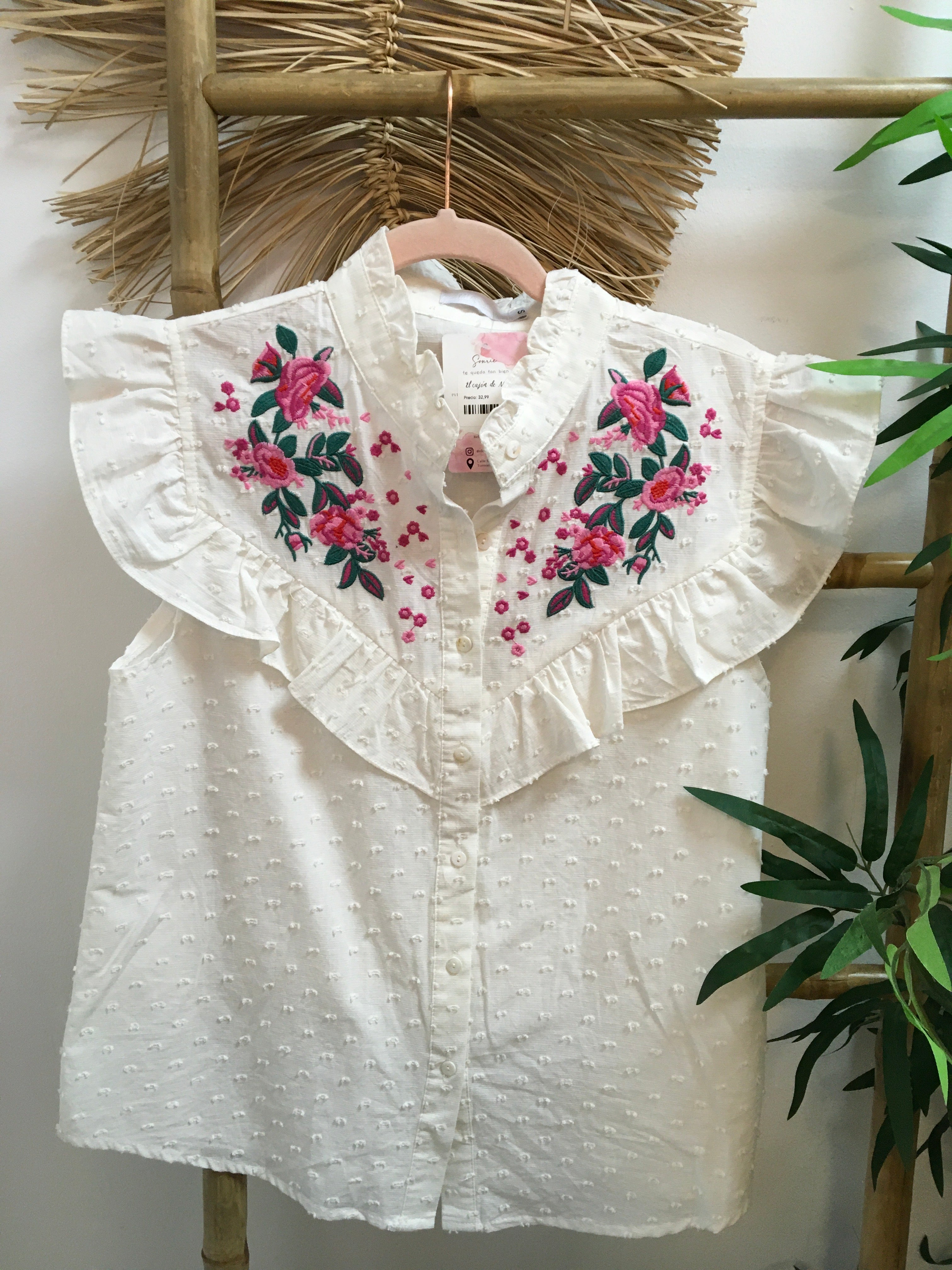Camisa volantes