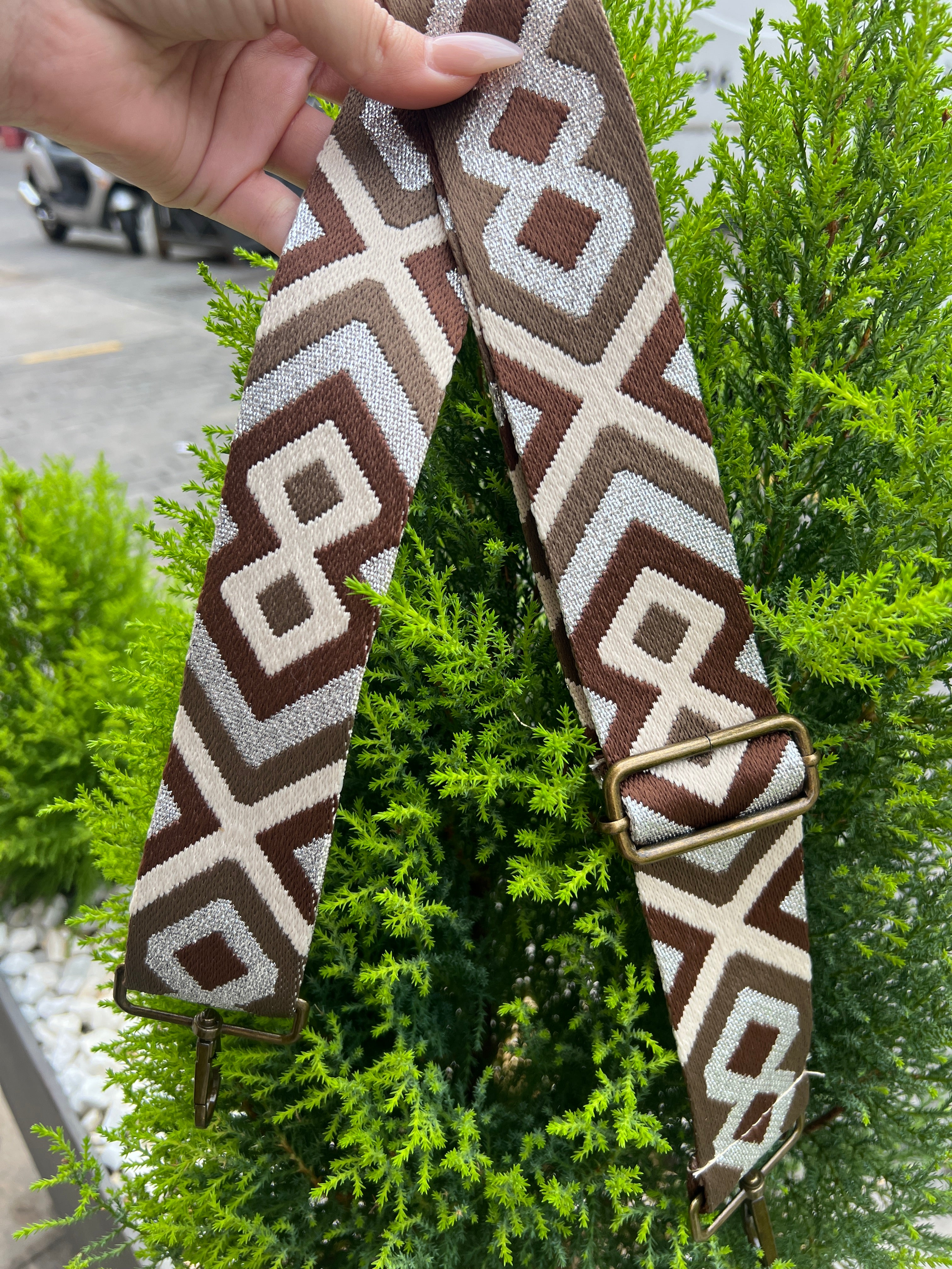 Correa rombos marrón plateado