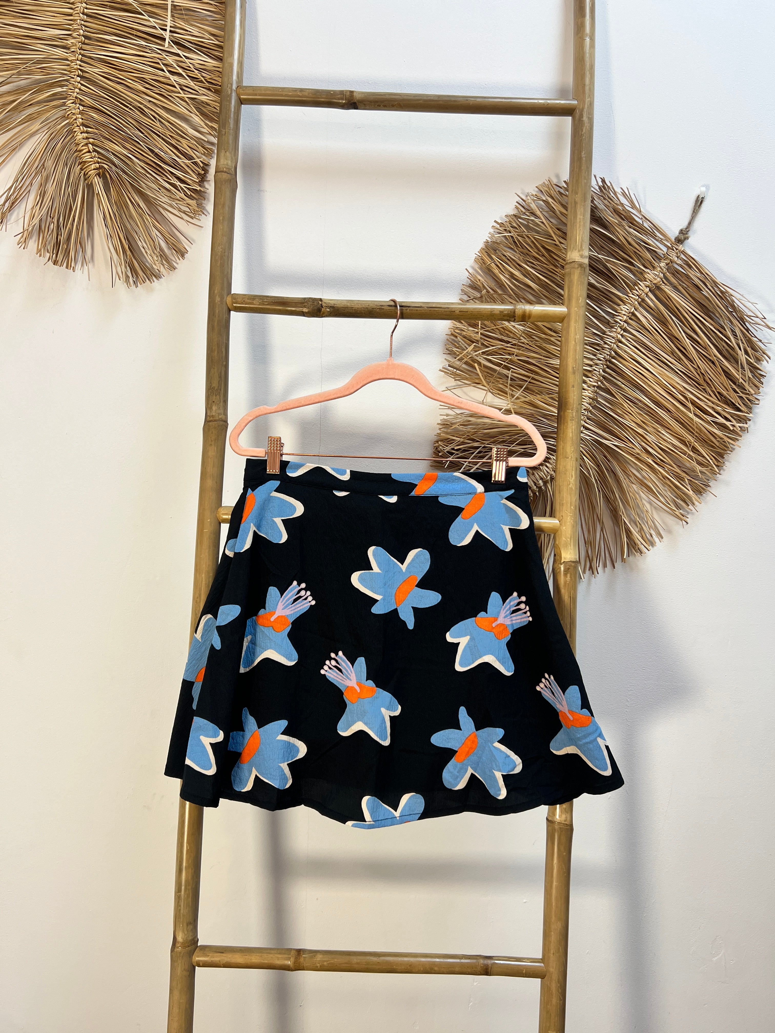 Falda corta estampado catalea negra CF