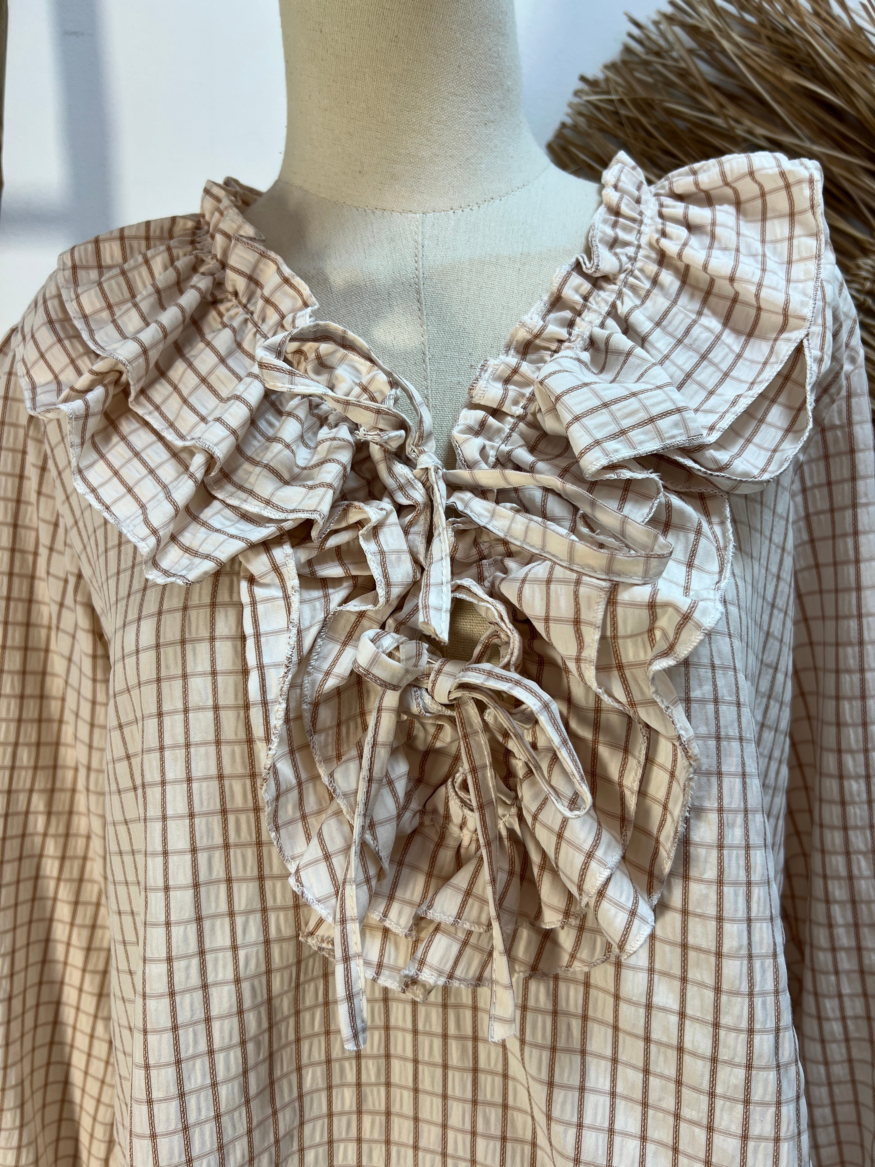 Blusa cuadros marrón