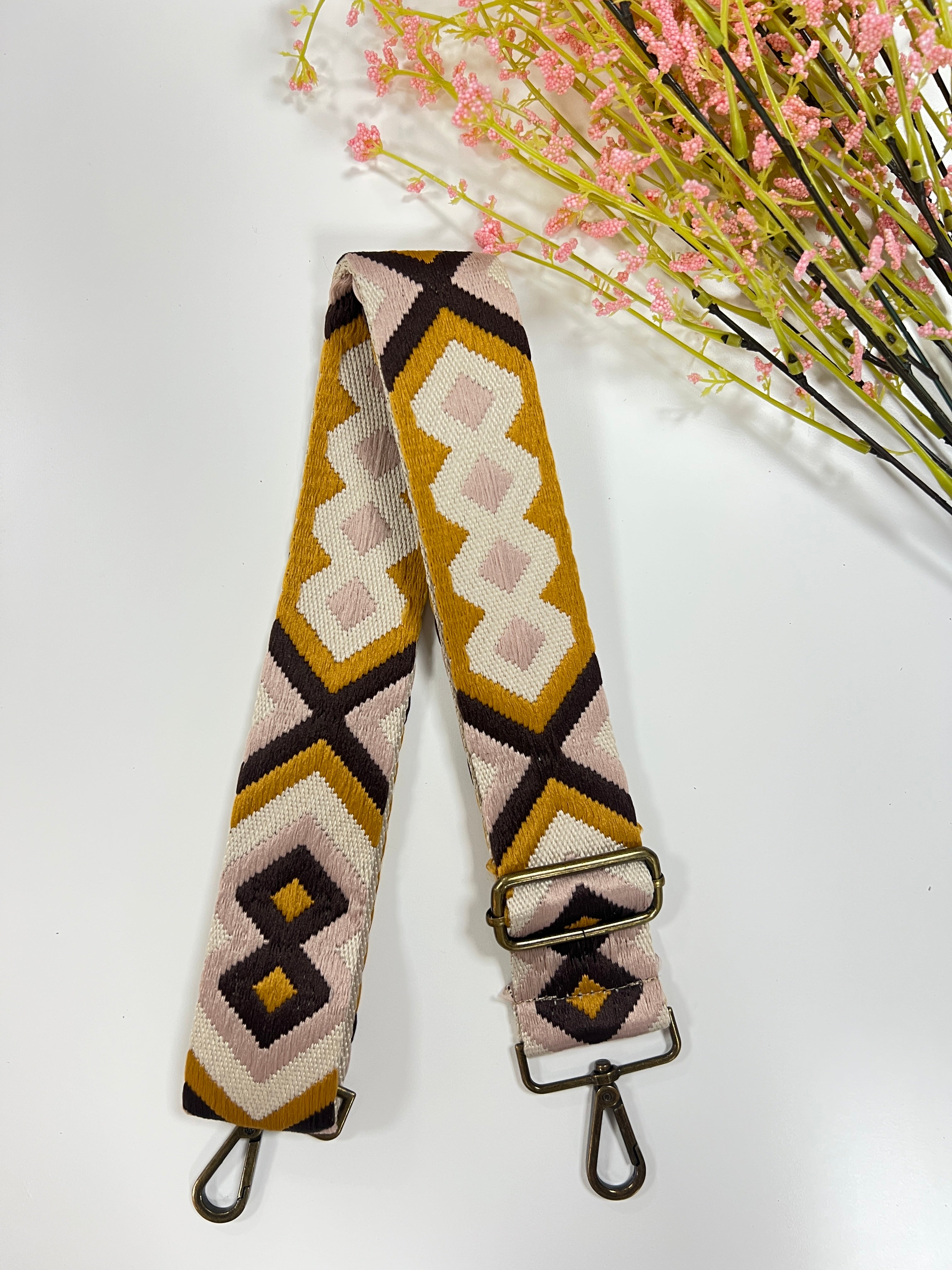 Correa marrón mostaza