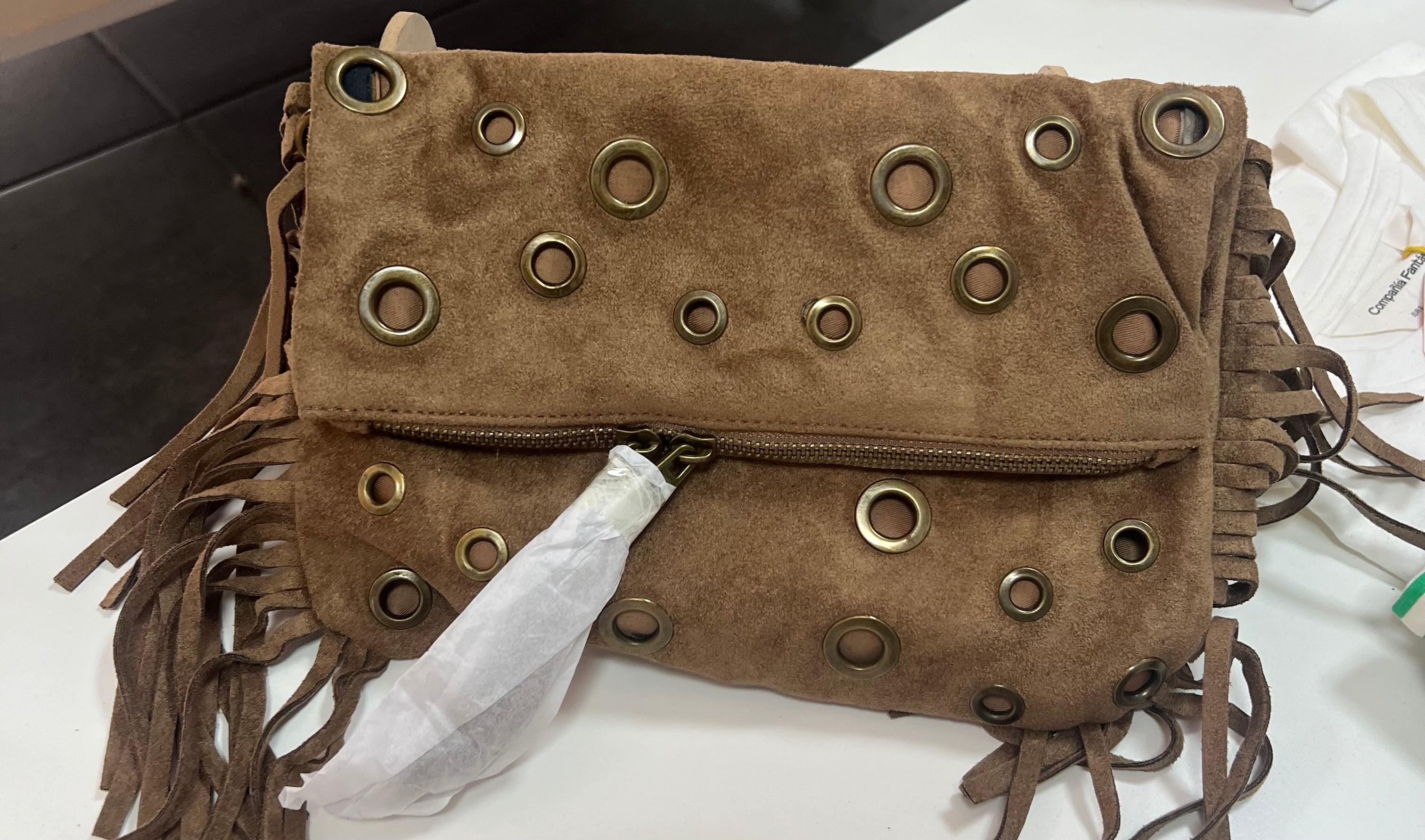 BOLSO FLECOS DE MANO