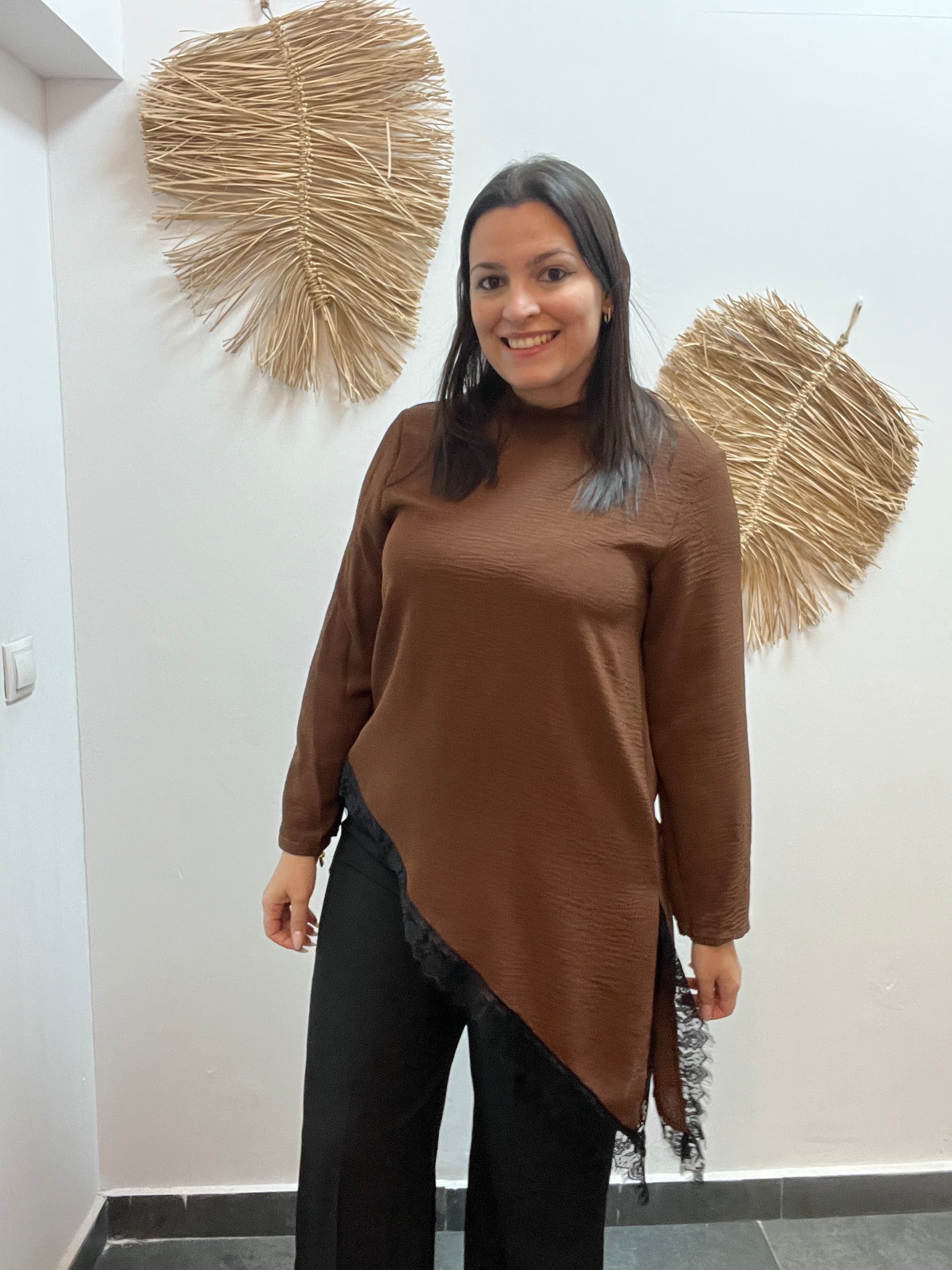 Blusa corte desigual