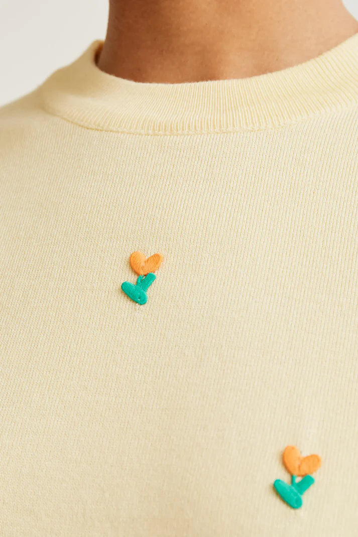 Top punto suave con flores Compañía Fantástica