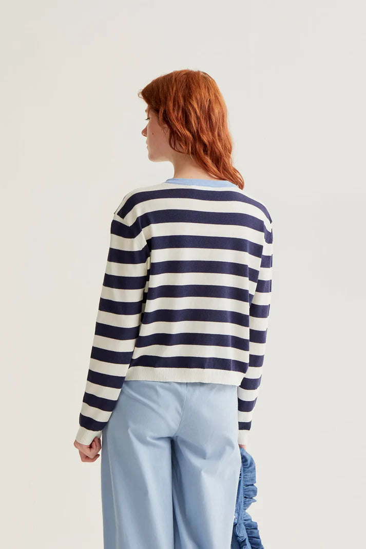 Cárdigan de punto suave con estampado de rayas blanco y azul marino Compañía FantasticaFantástica
