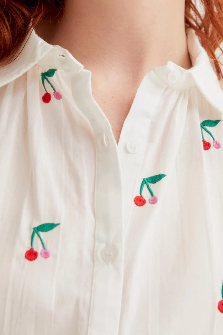 Camisa con estampado White Cherries Compañía Fantástica