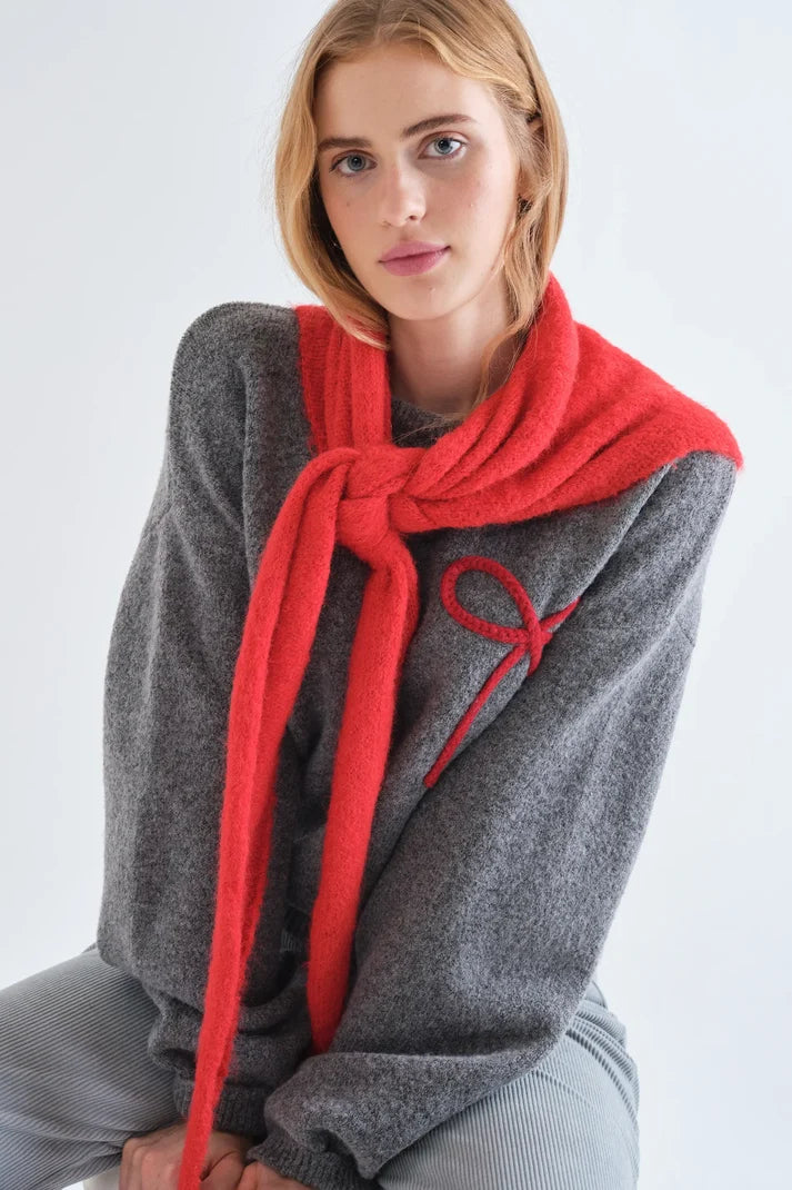 Jersey punto gris con detalle lazo rojo Compañía Fantástica