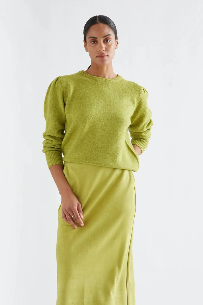 JERSEY BASICO DE PUNTO VERDE COMPAÑIA FANTASTICA