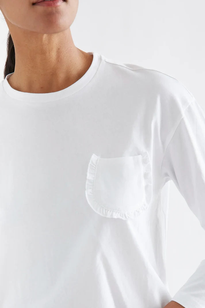 CAMISETA 100%ALGODON BLANCO CON BOLSILLO "COMPAÑIA FANTASTICA"