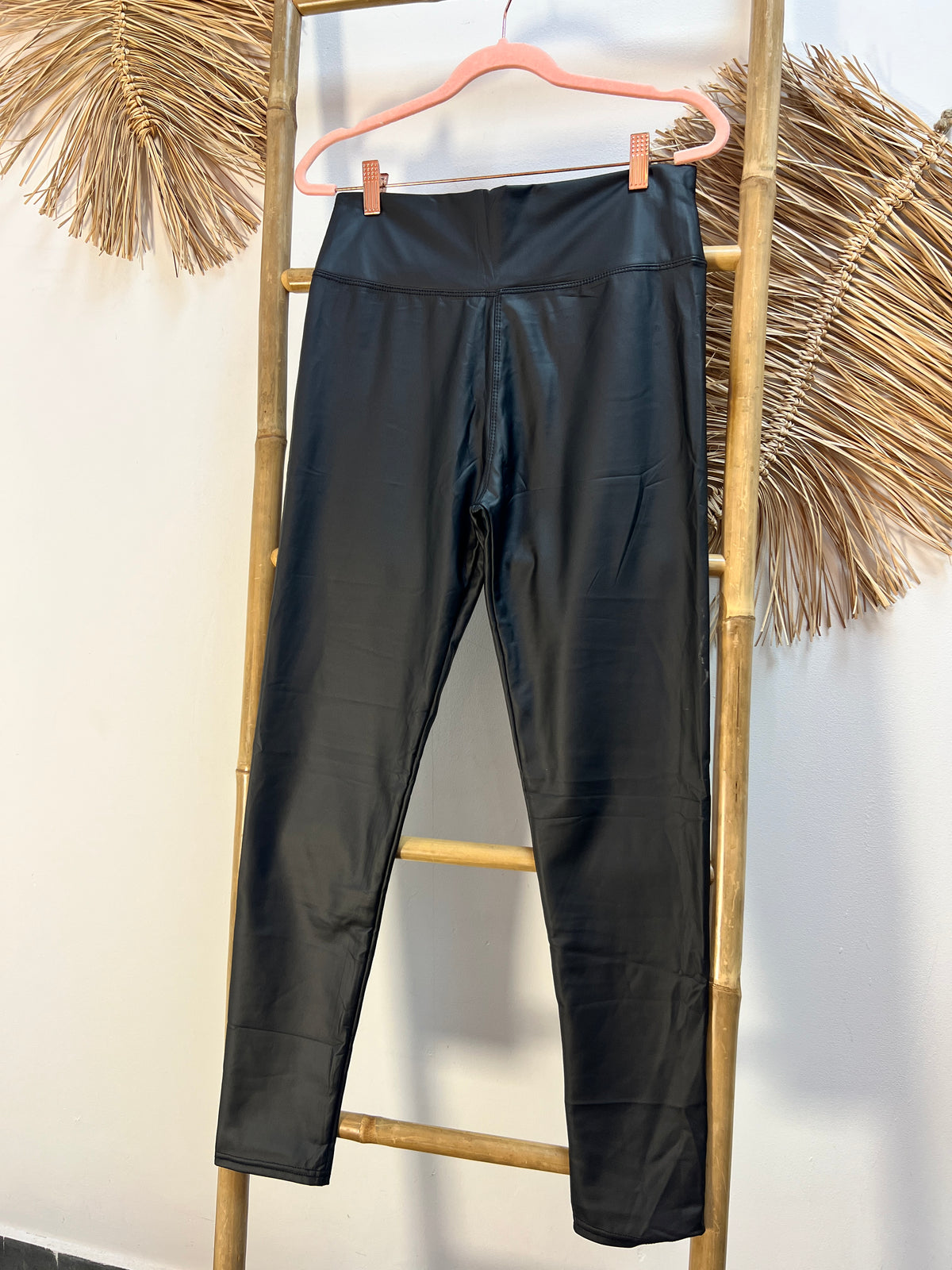 Pantalón polipiel
