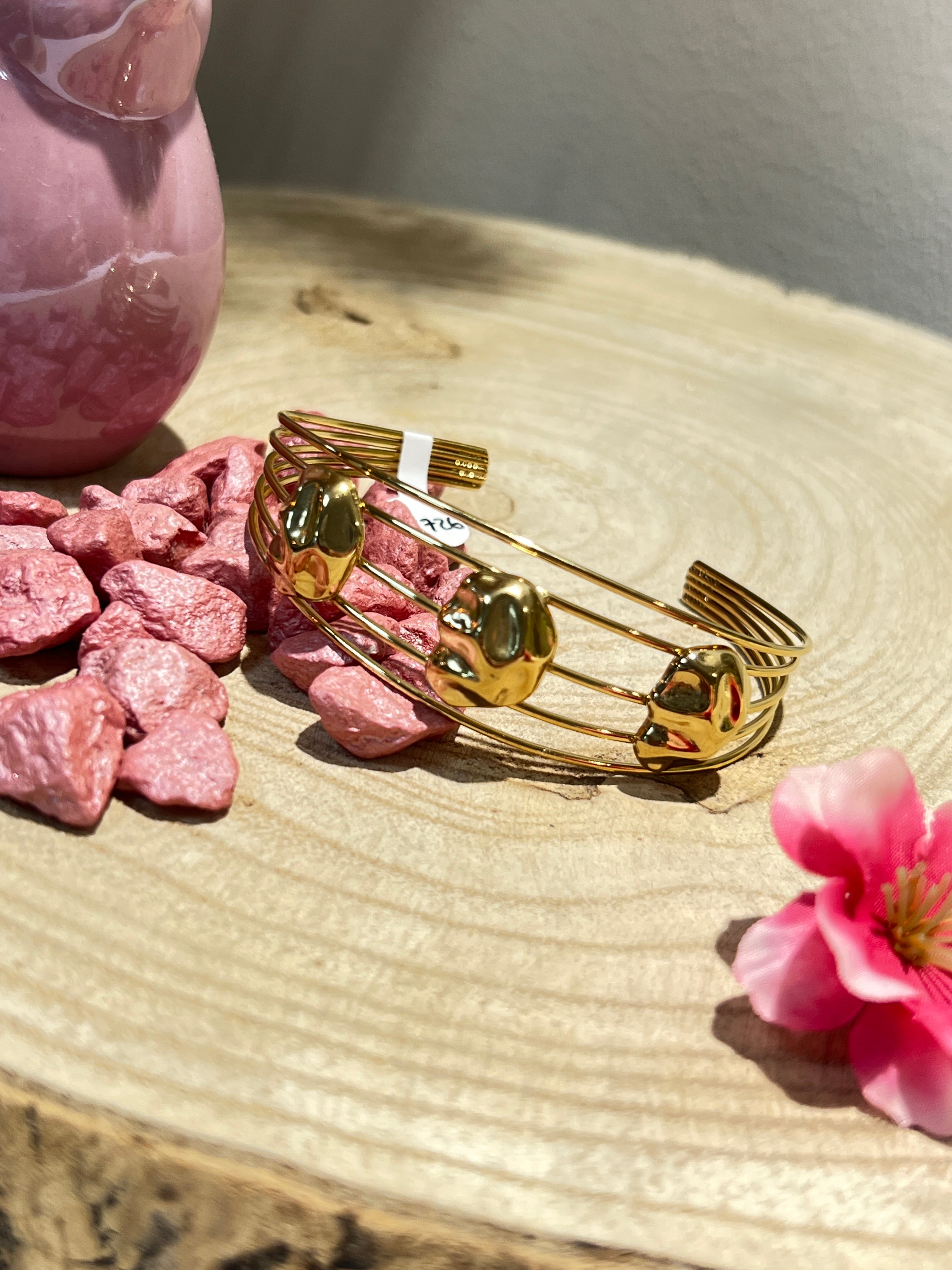 Brazalete Roca Troquelado