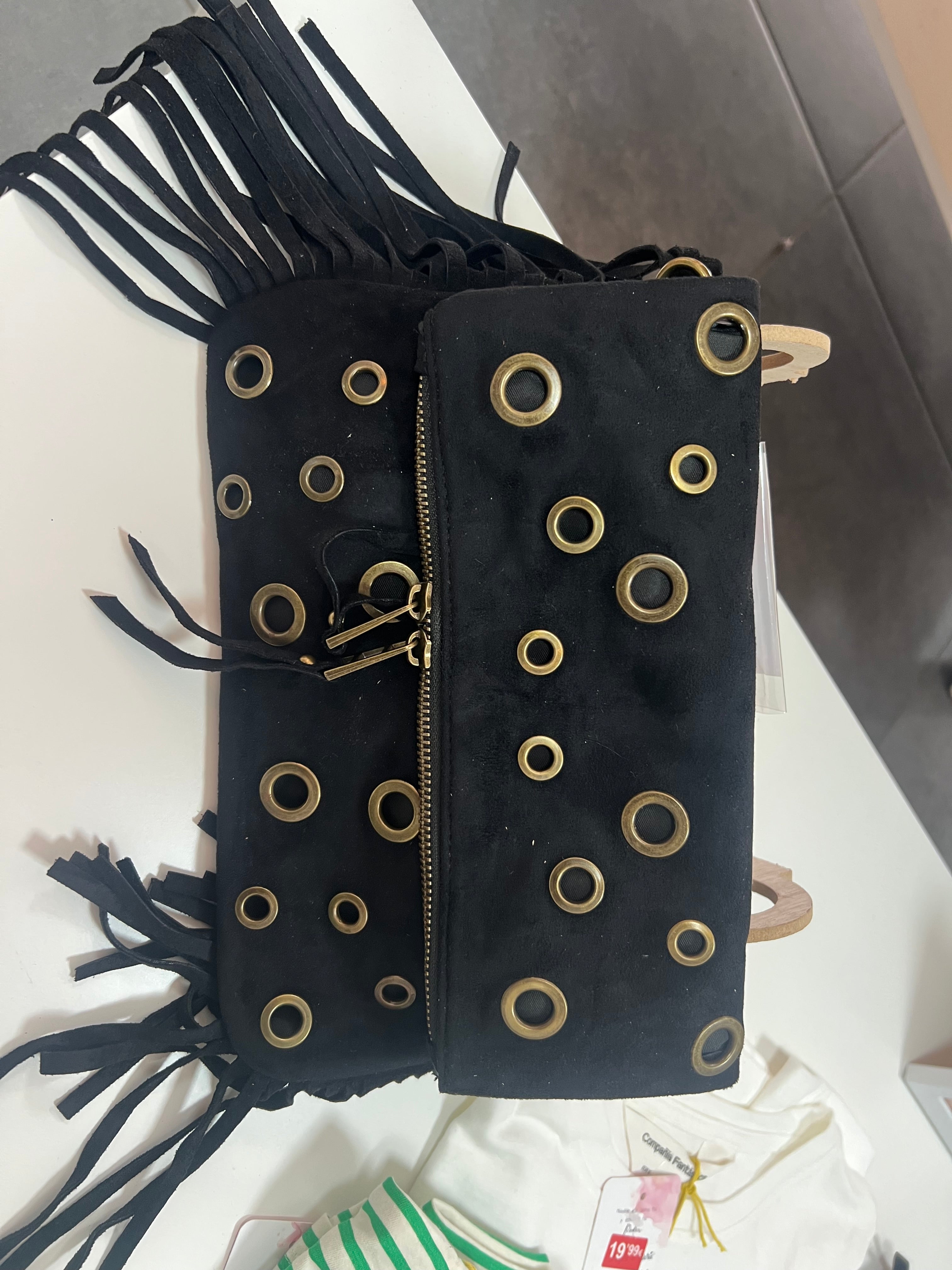 BOLSO FLECOS DE MANO