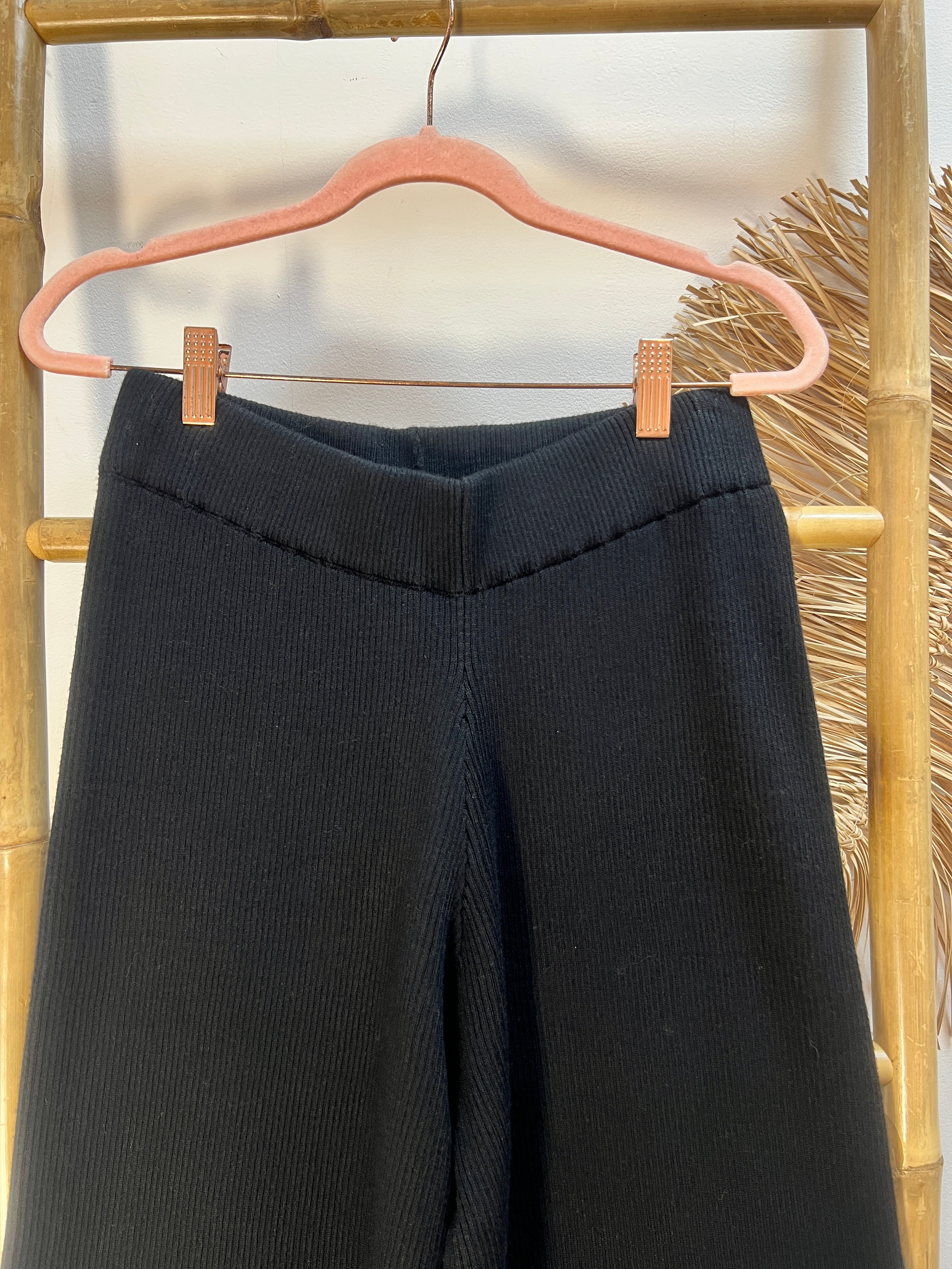 Pantalón recto de punto negro CF