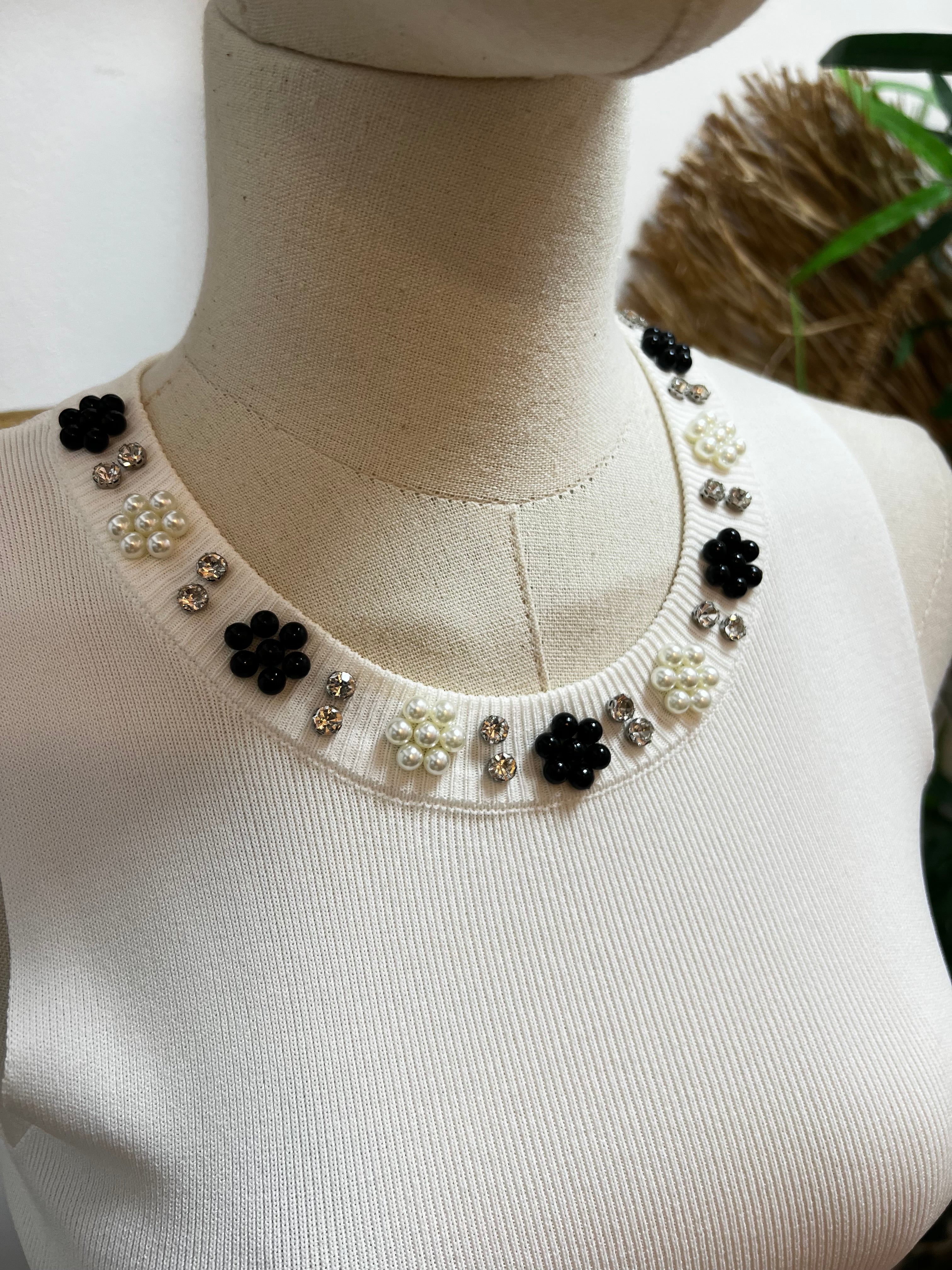 Top de tirantes con detalle