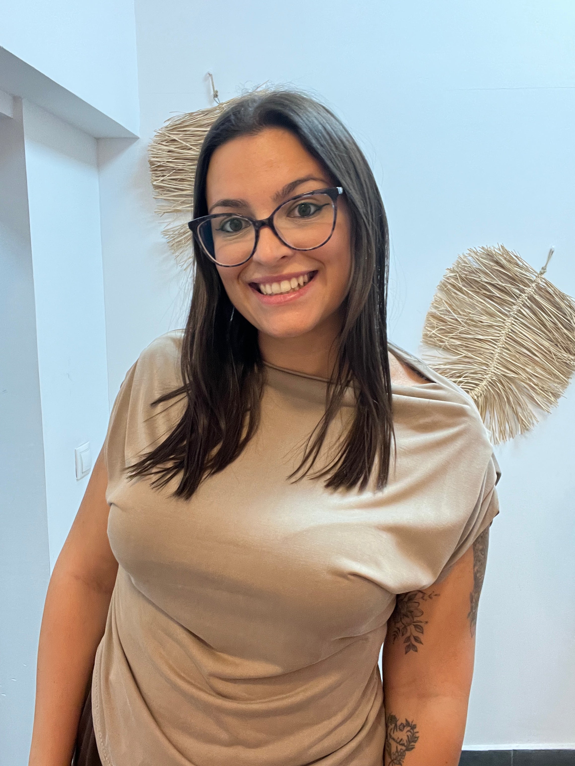 Camiseta Asimétrica