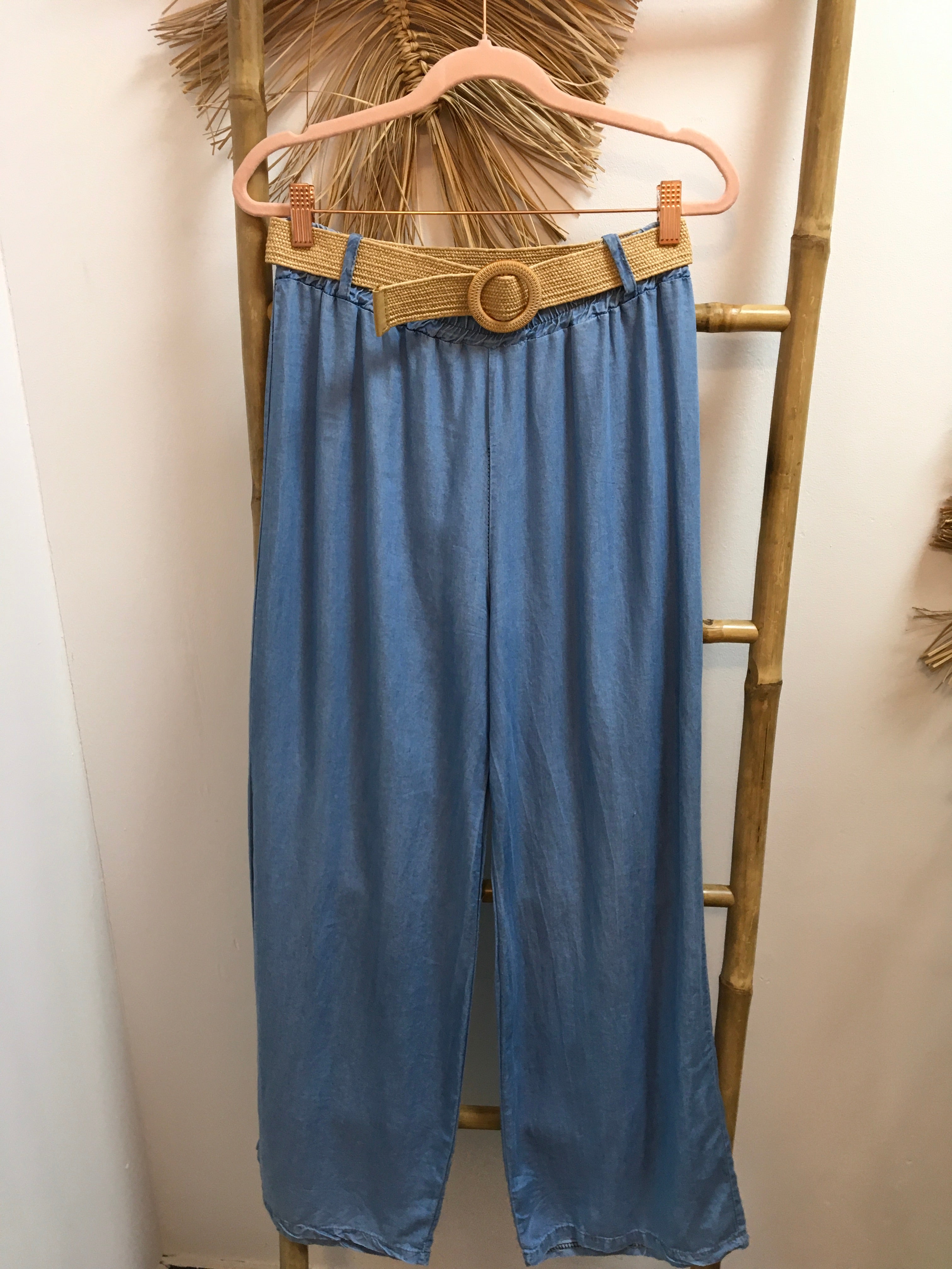 Pantalon Fluido Vaquero con cinturon