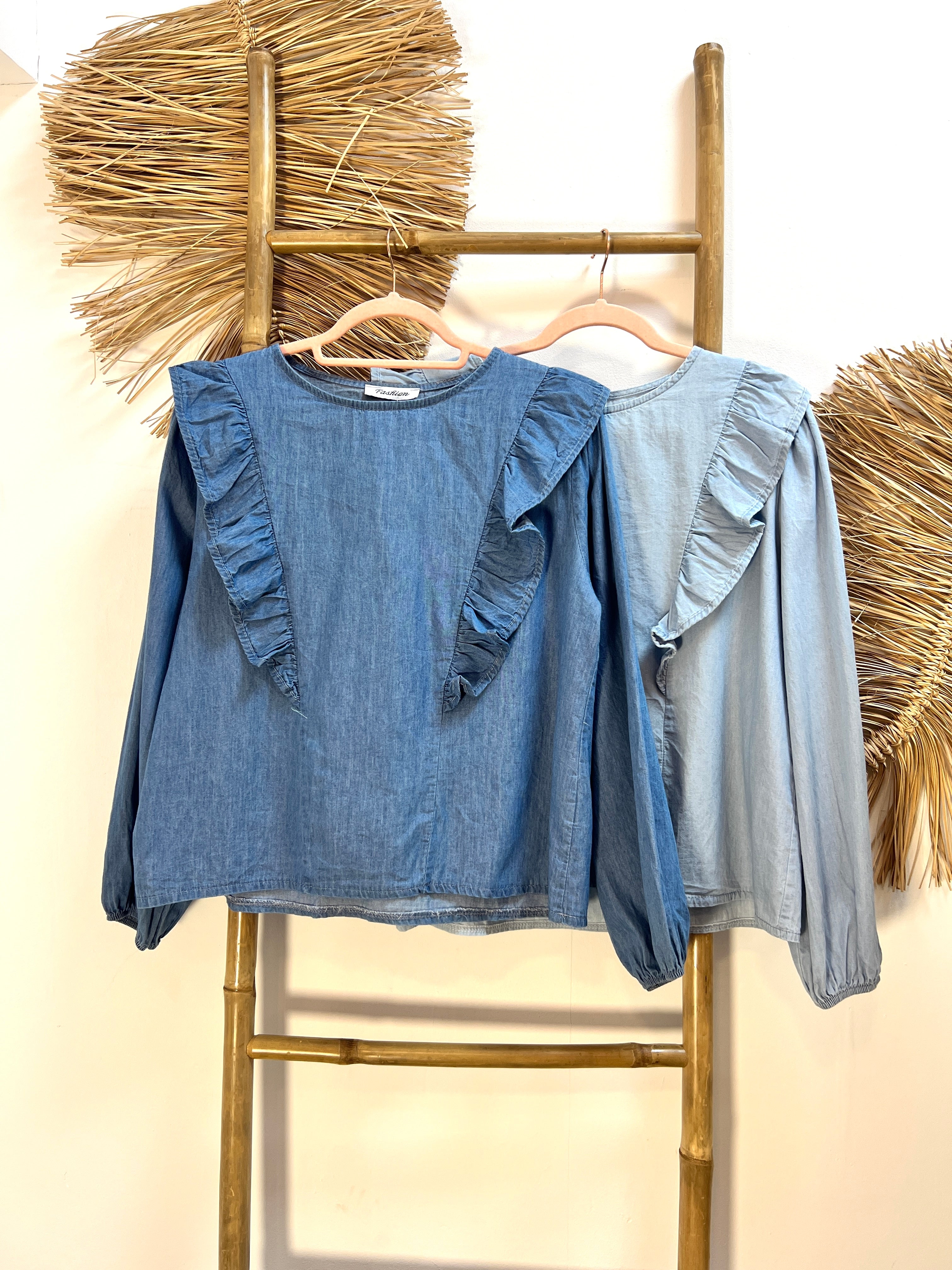 Blusa vaquera volante