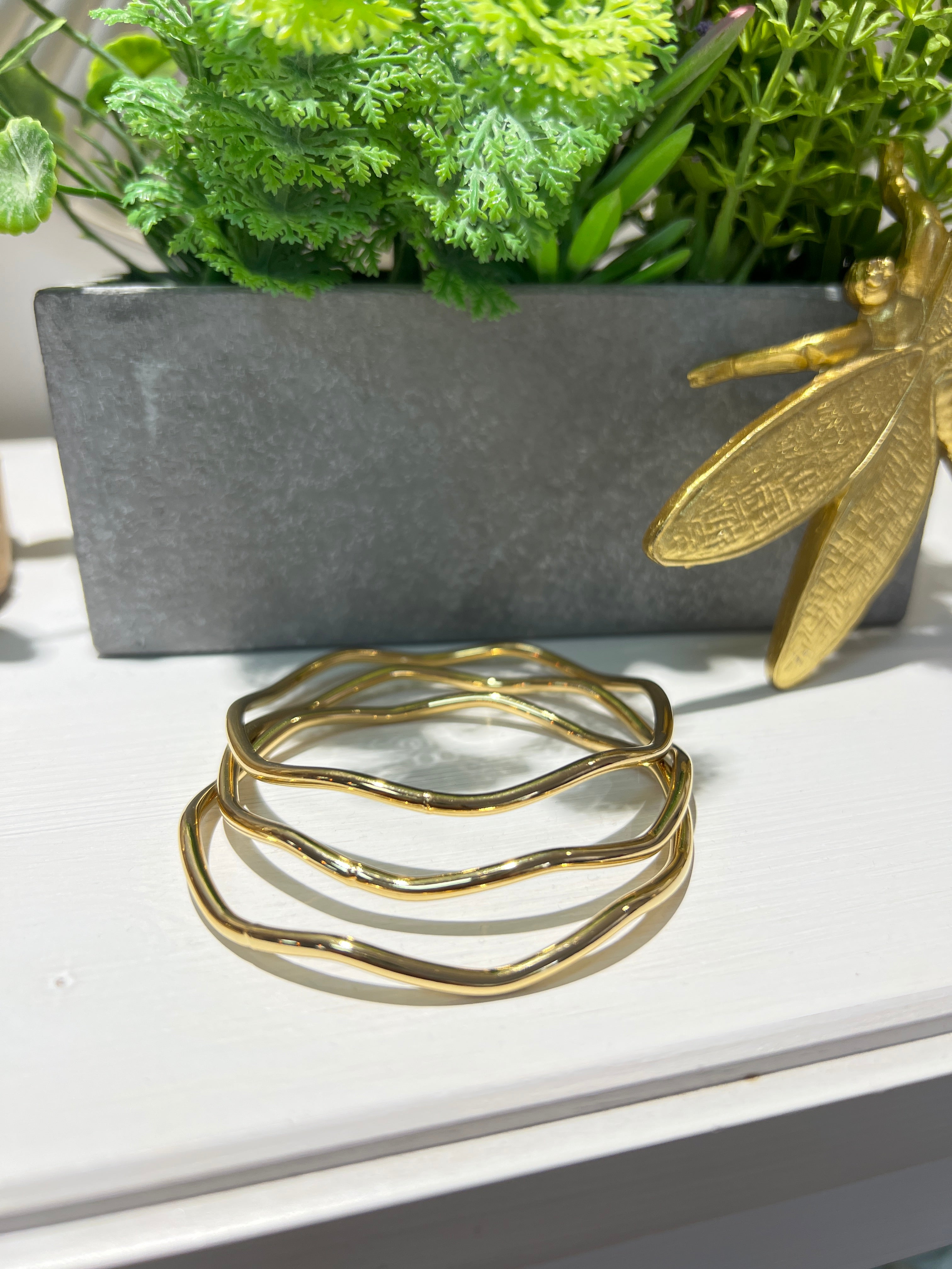 Pulsera triple dorada