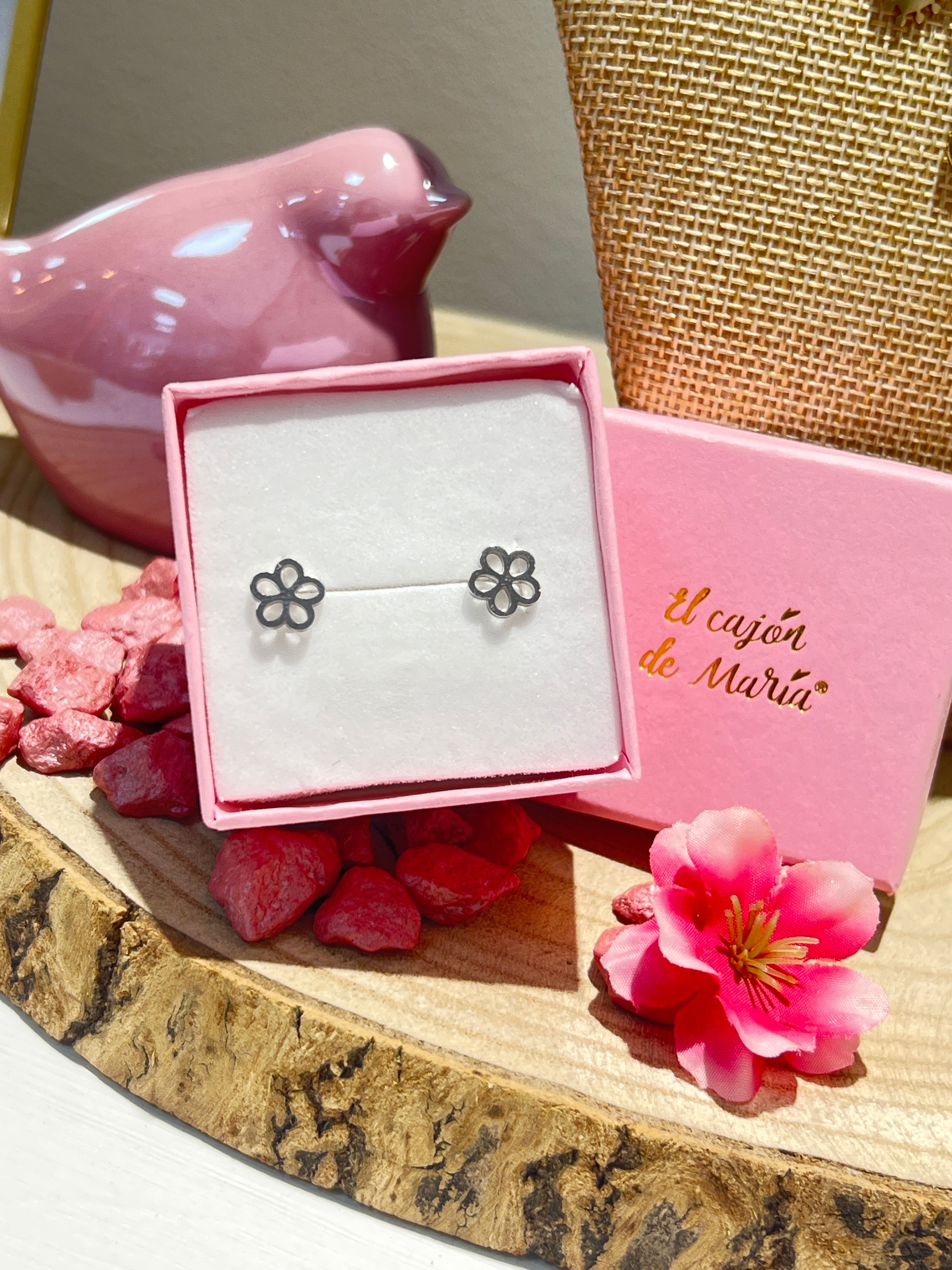 Pendientes Mini Flor Silueta