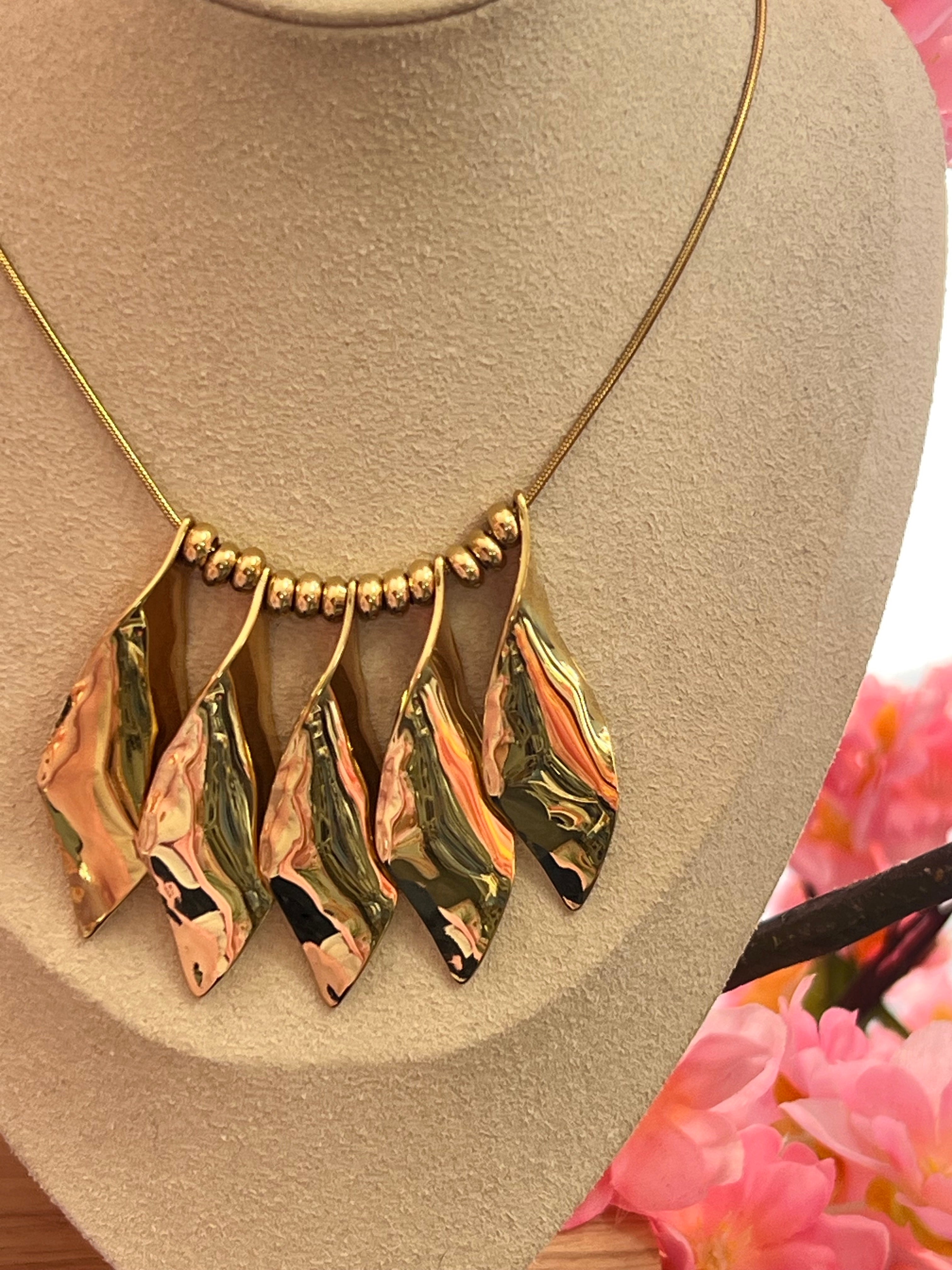 Collar ramé