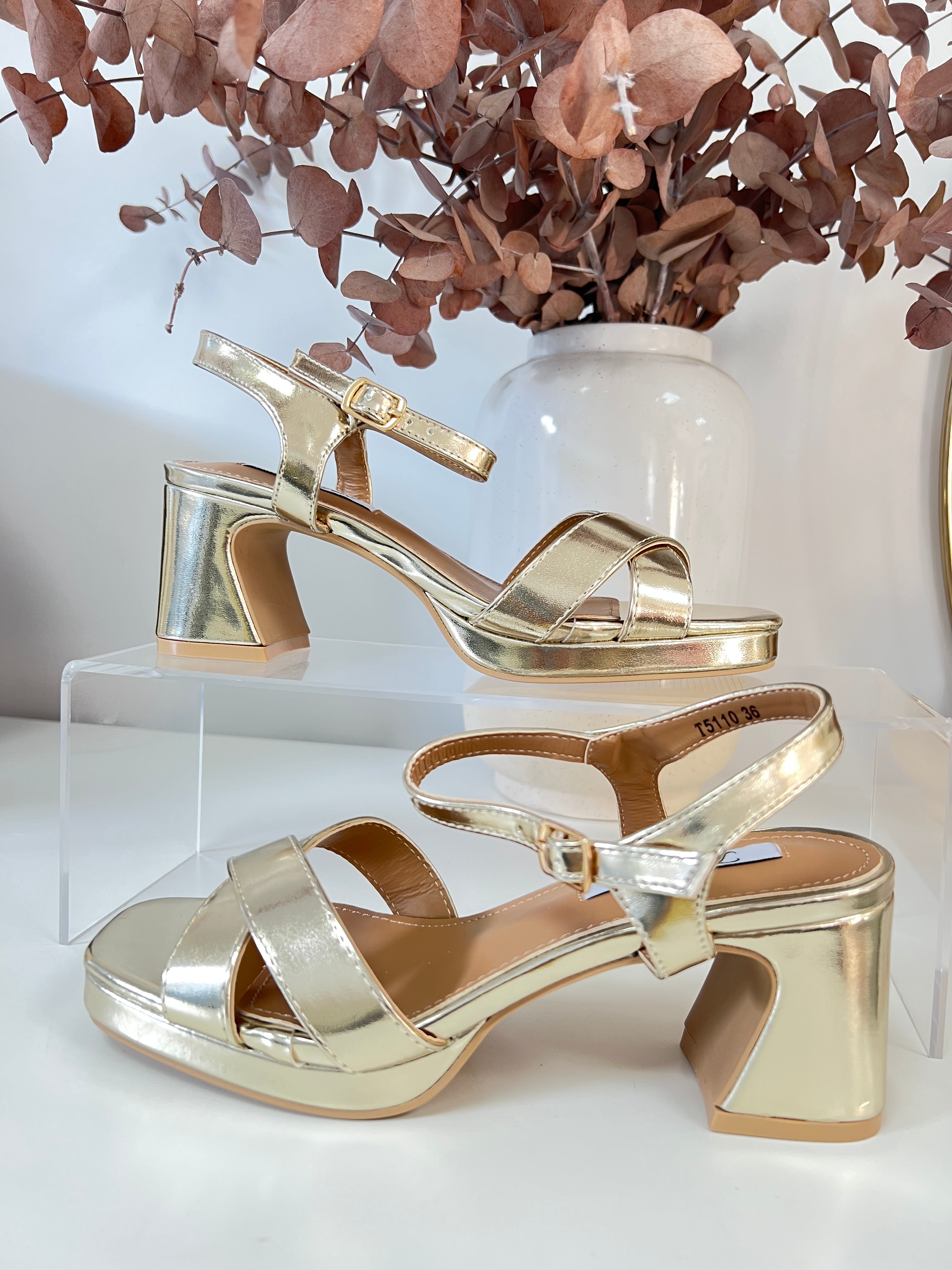 Sandalias Oro Leticia