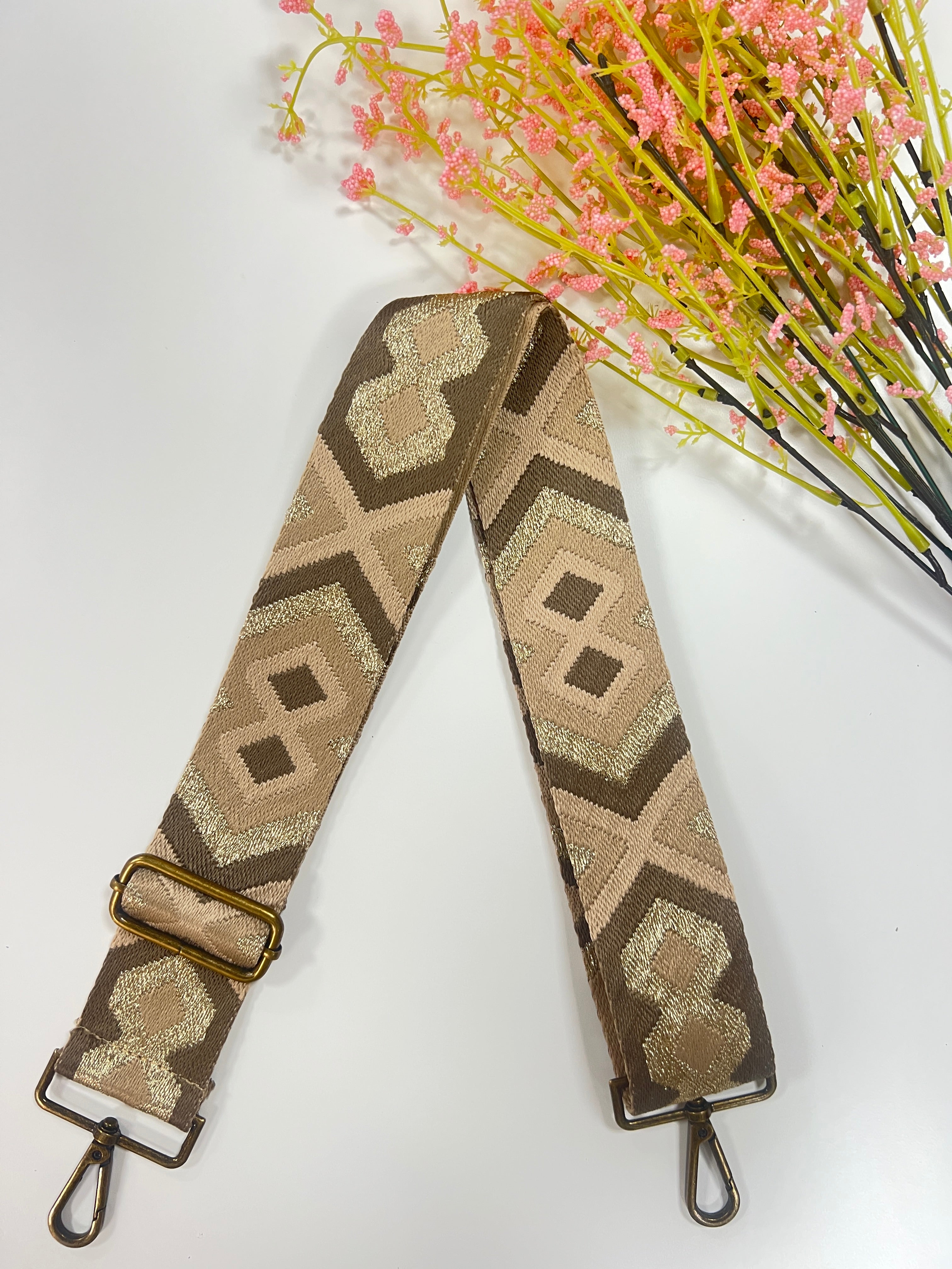 Correa rombos marrón dorado