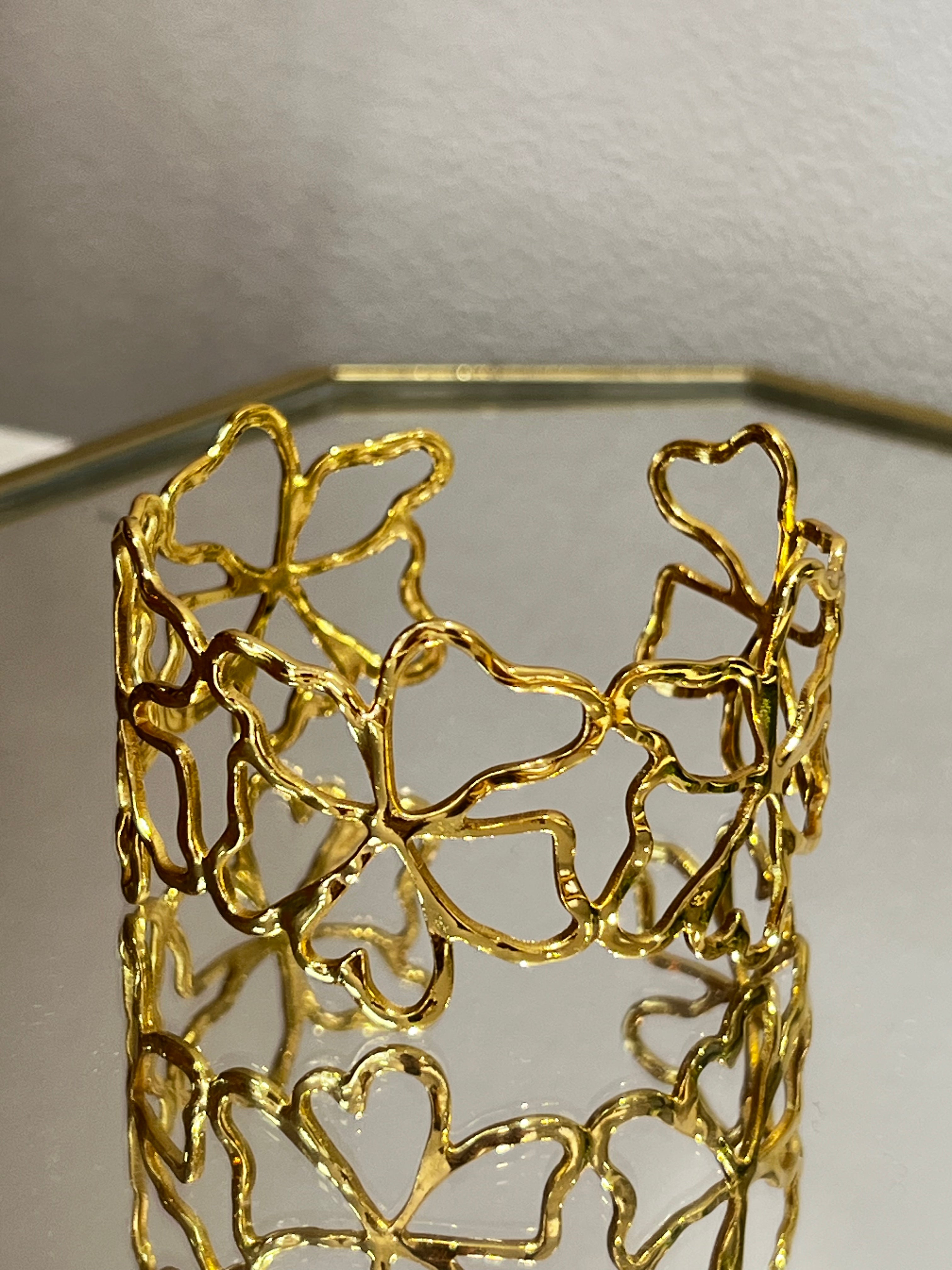 Brazalete dorado