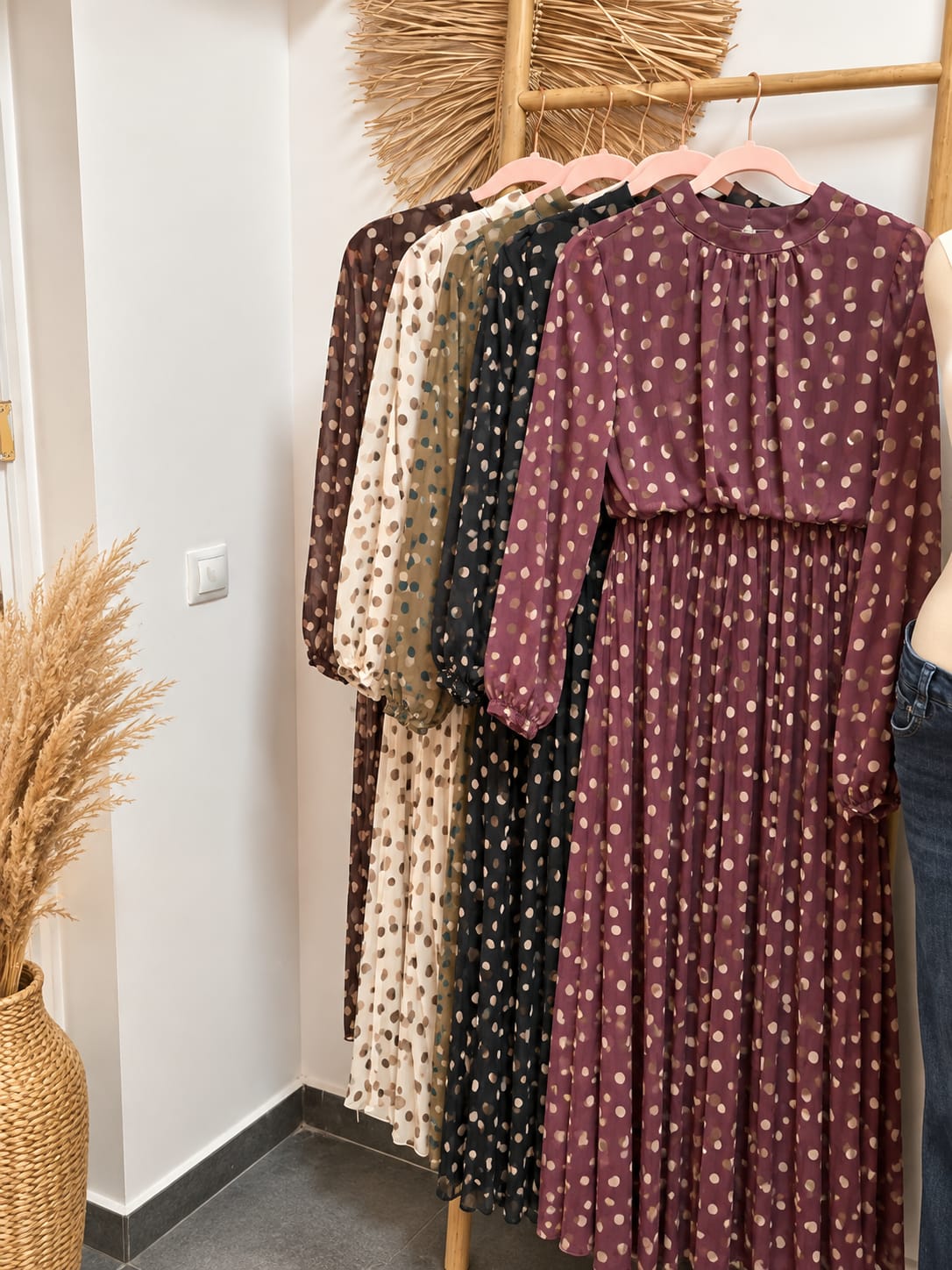 vestido lunares plisado