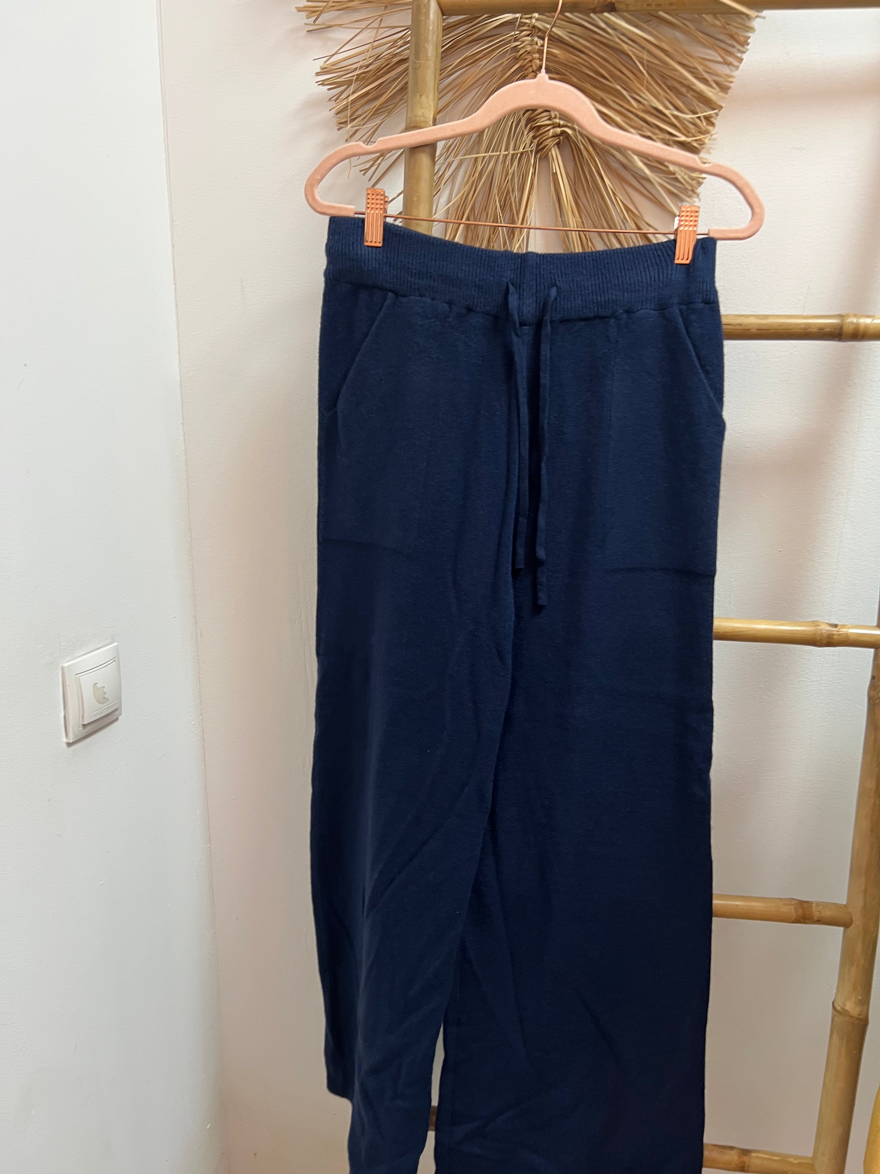 Pantalón punto azul