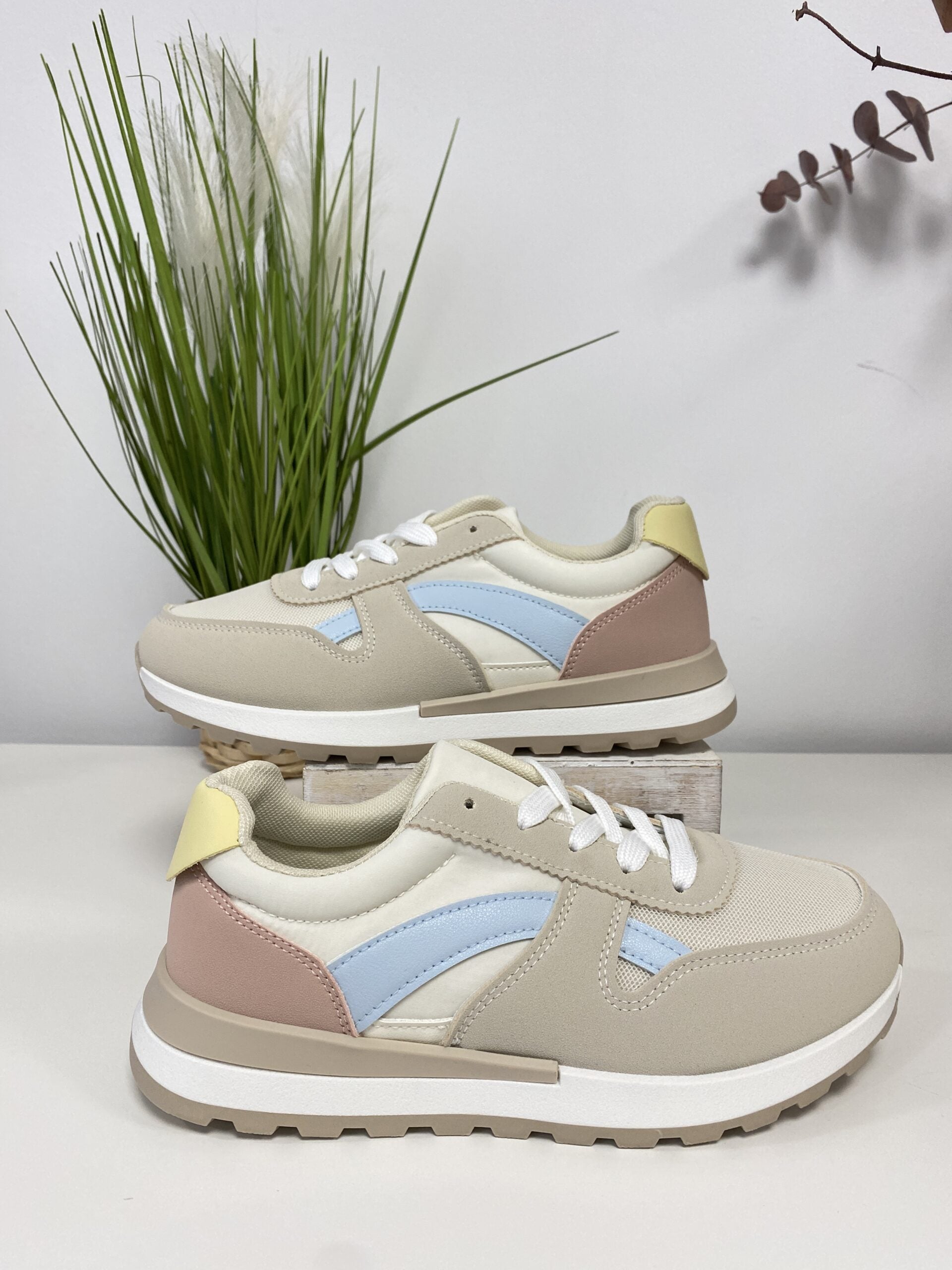 Zapatilla Colores Pastel