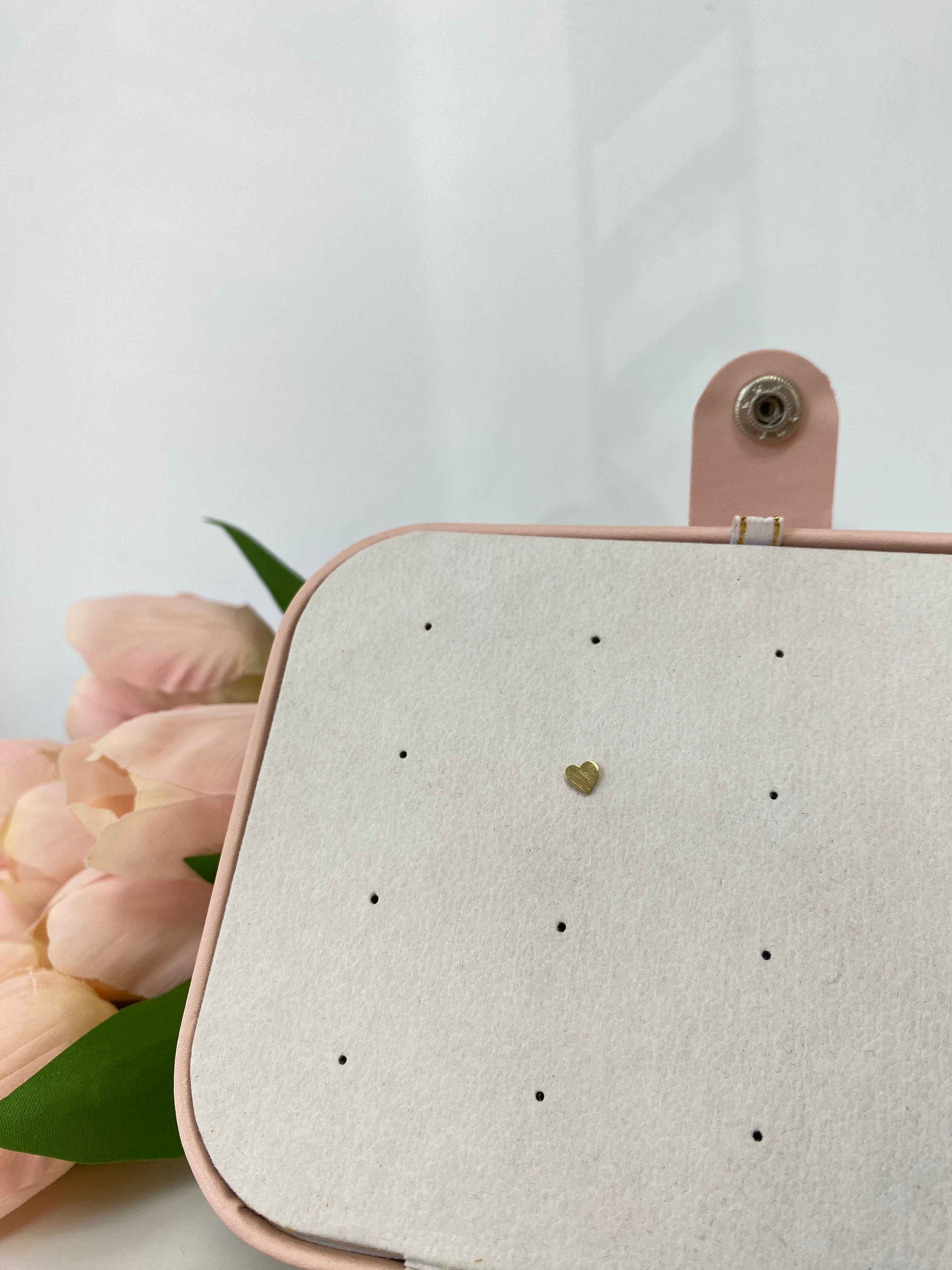 Pendiente mini corazon