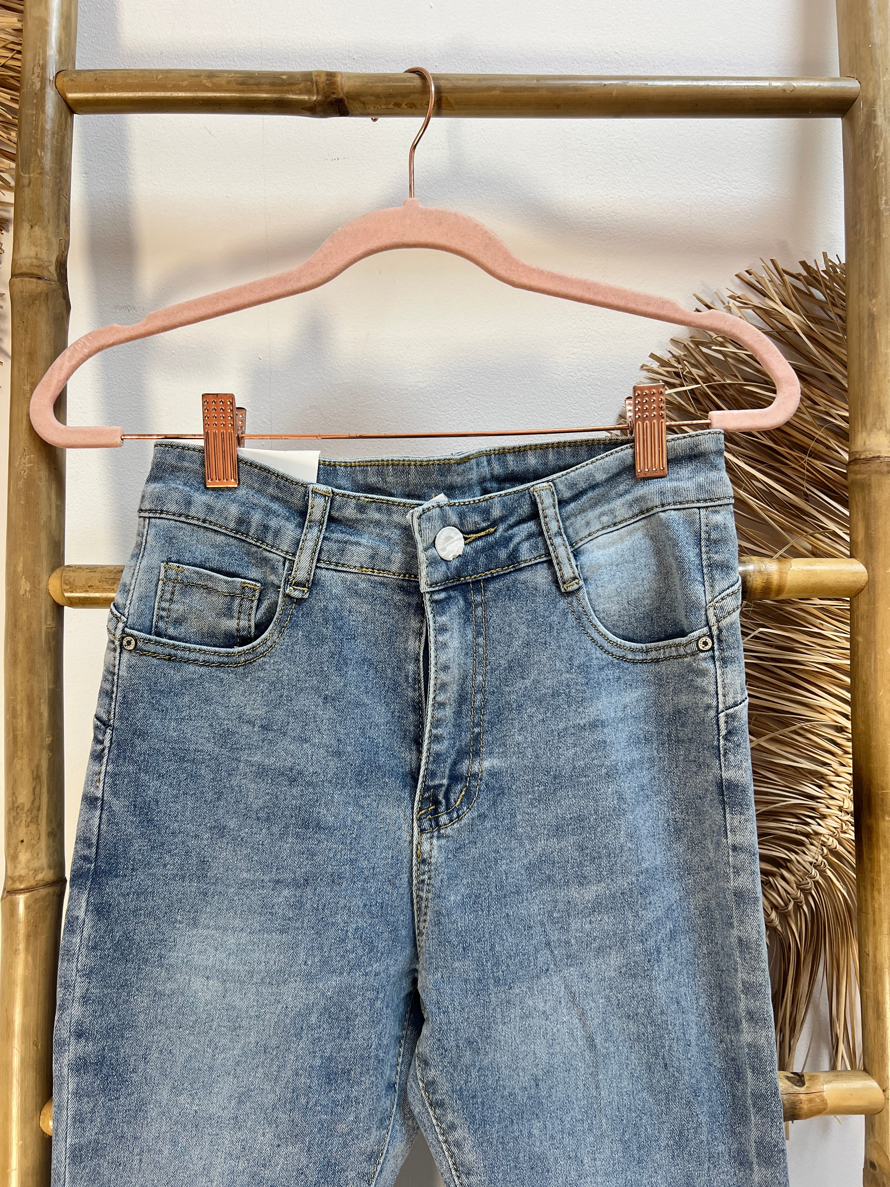 Jeans Flared Desflecado PushUp