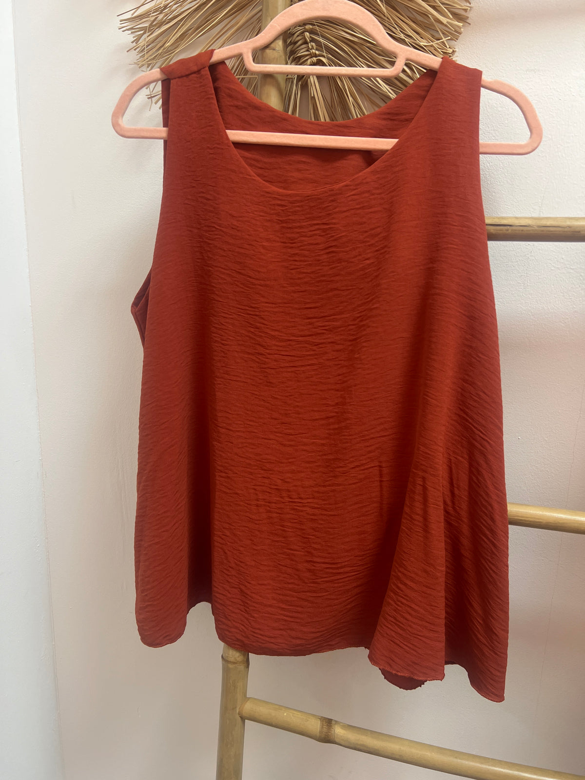Blusa tirante teja