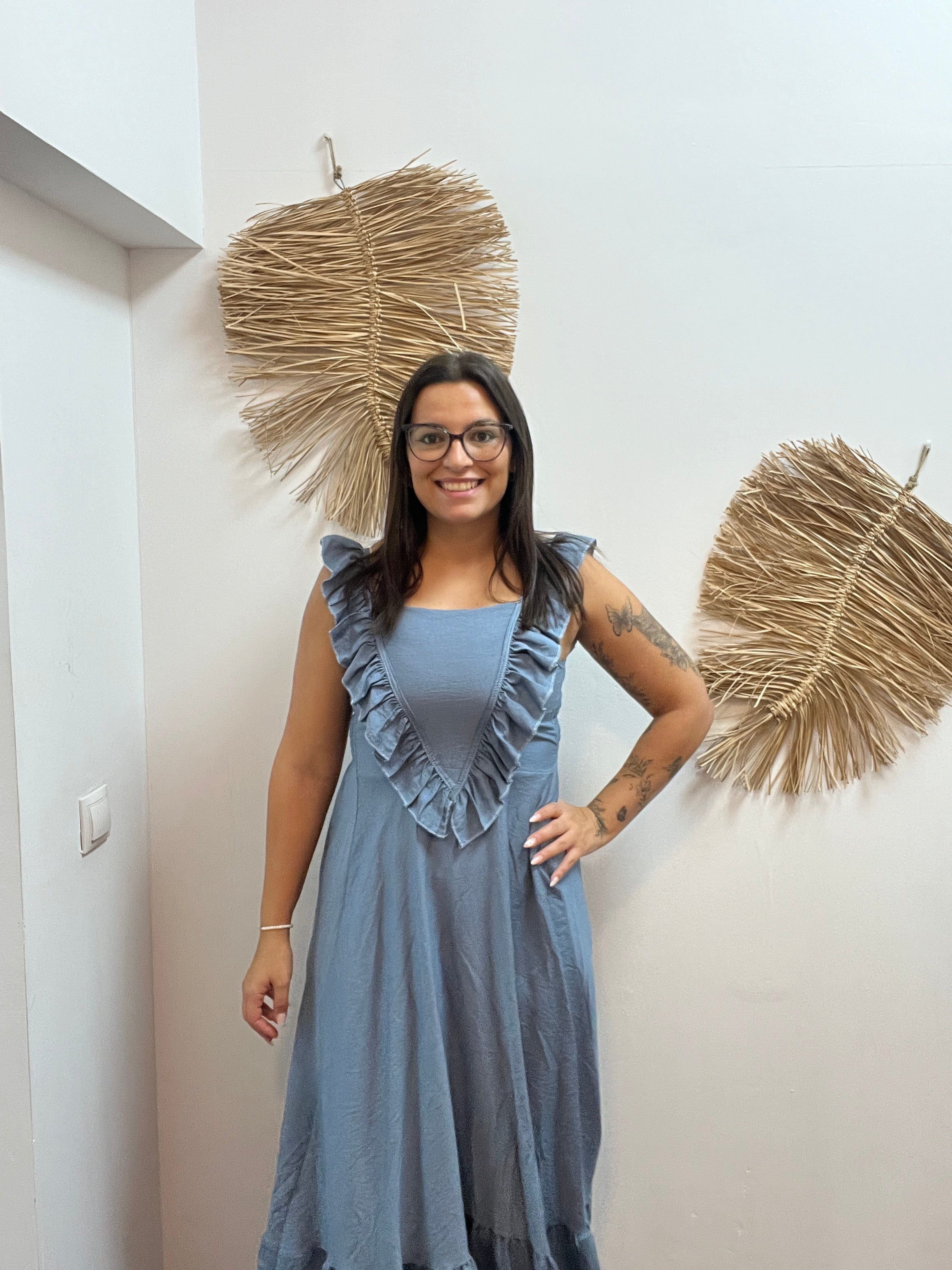 Vestido Volantes en V