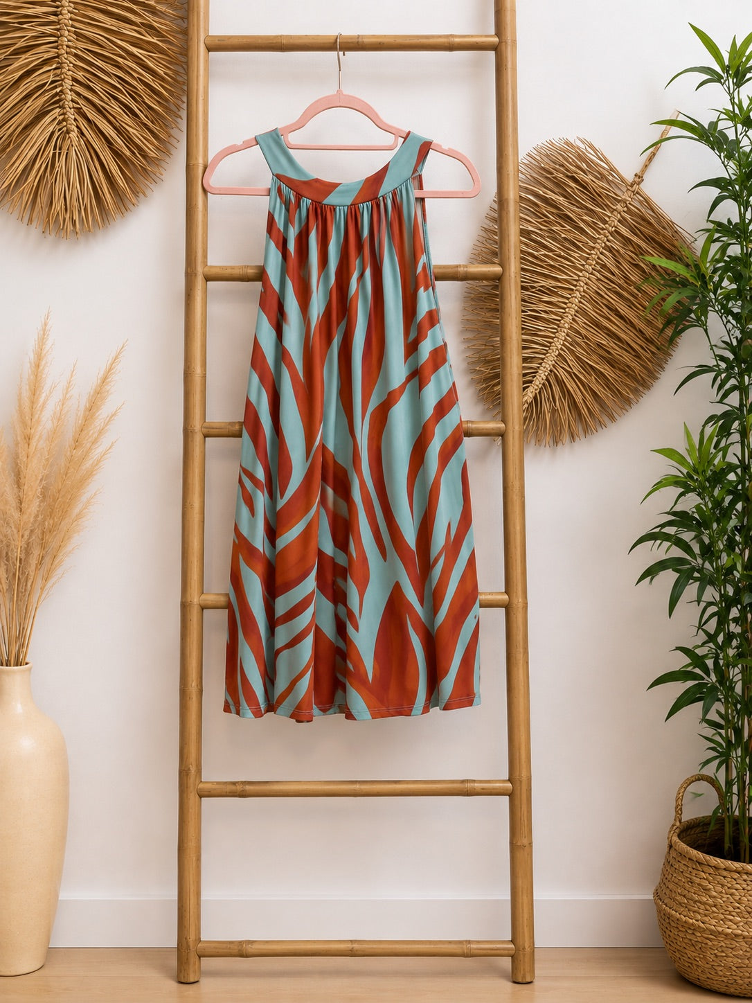 VESTIDO ZEBRA CUELLO HALTER