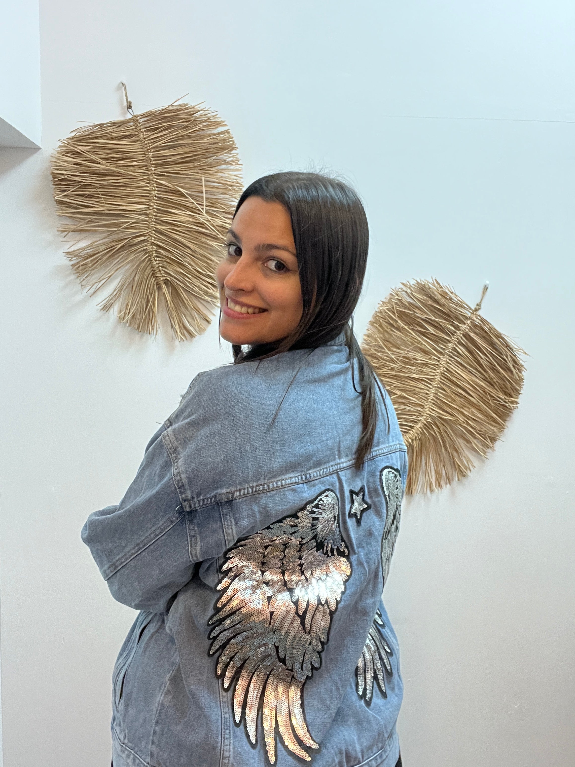Chaqueta vaquera con estampado de Alas