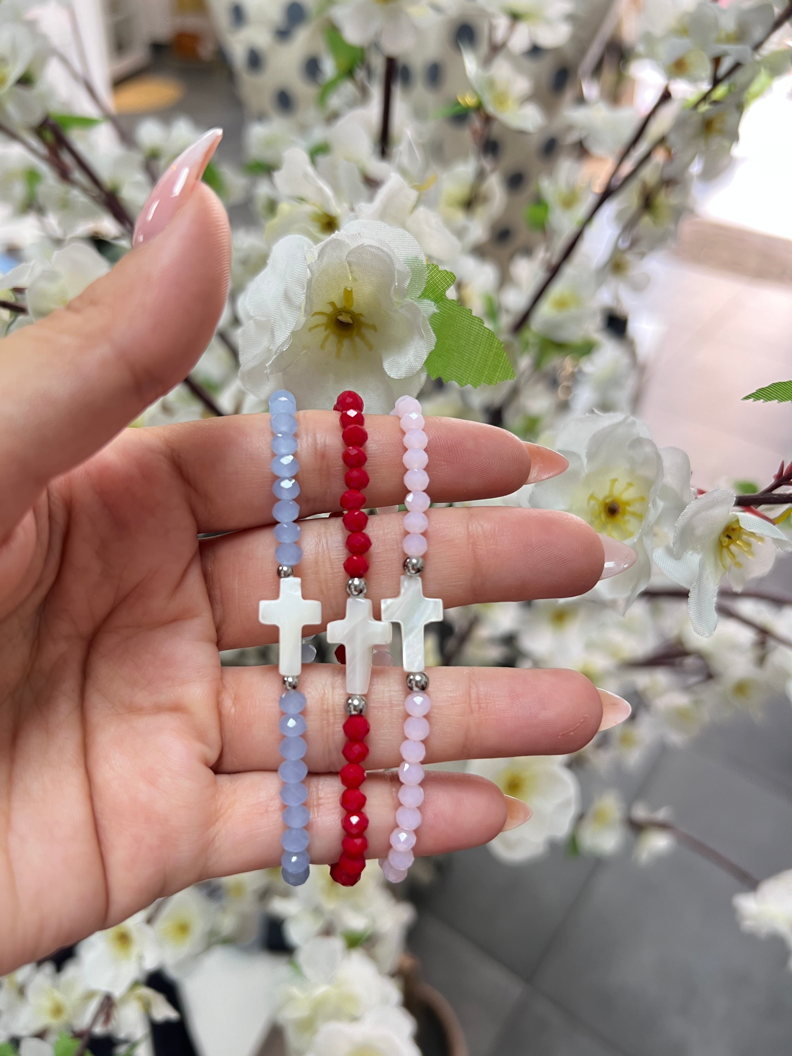 Pulsera cruz nácar