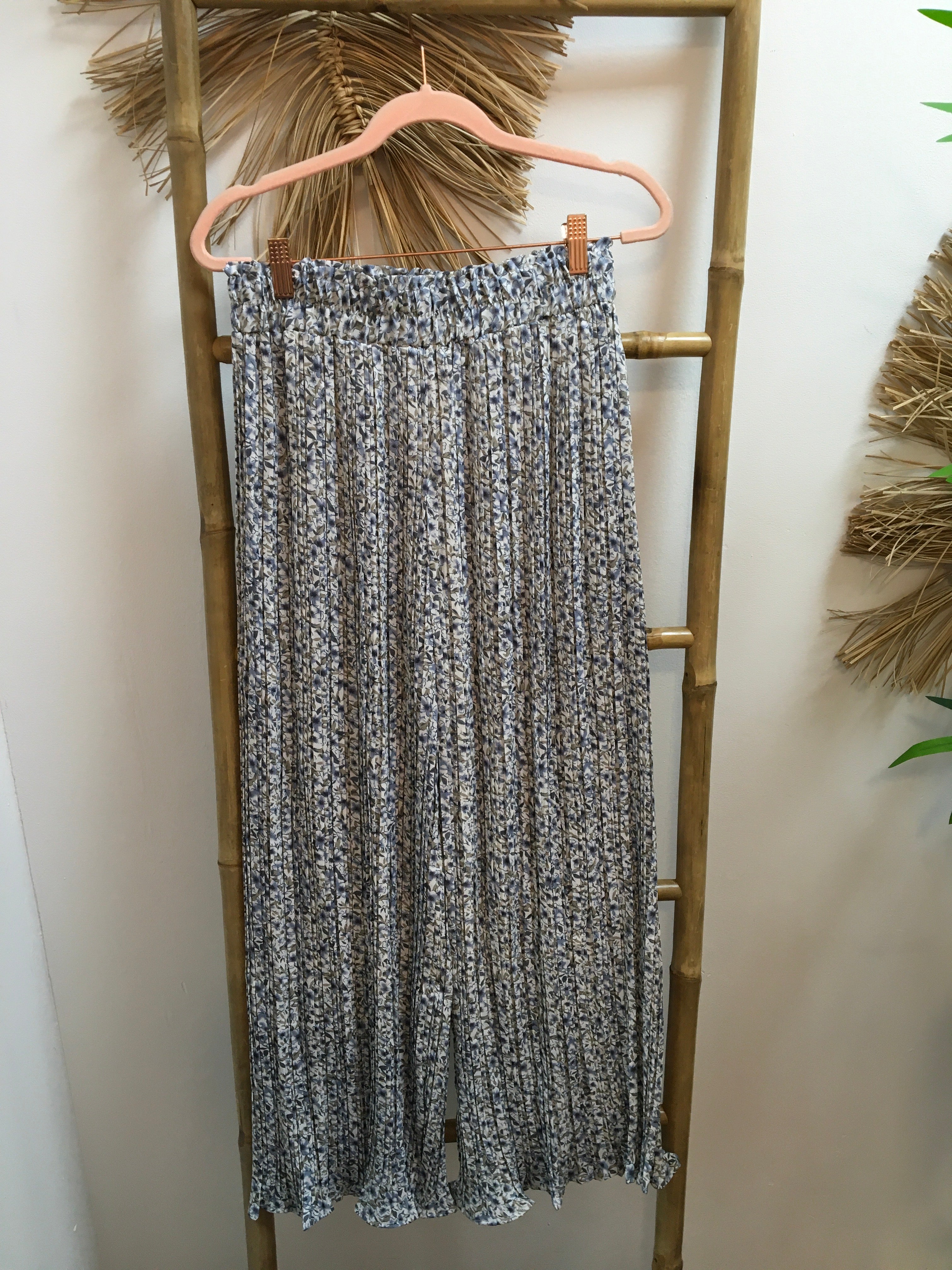 Pantalón Plisado Flor