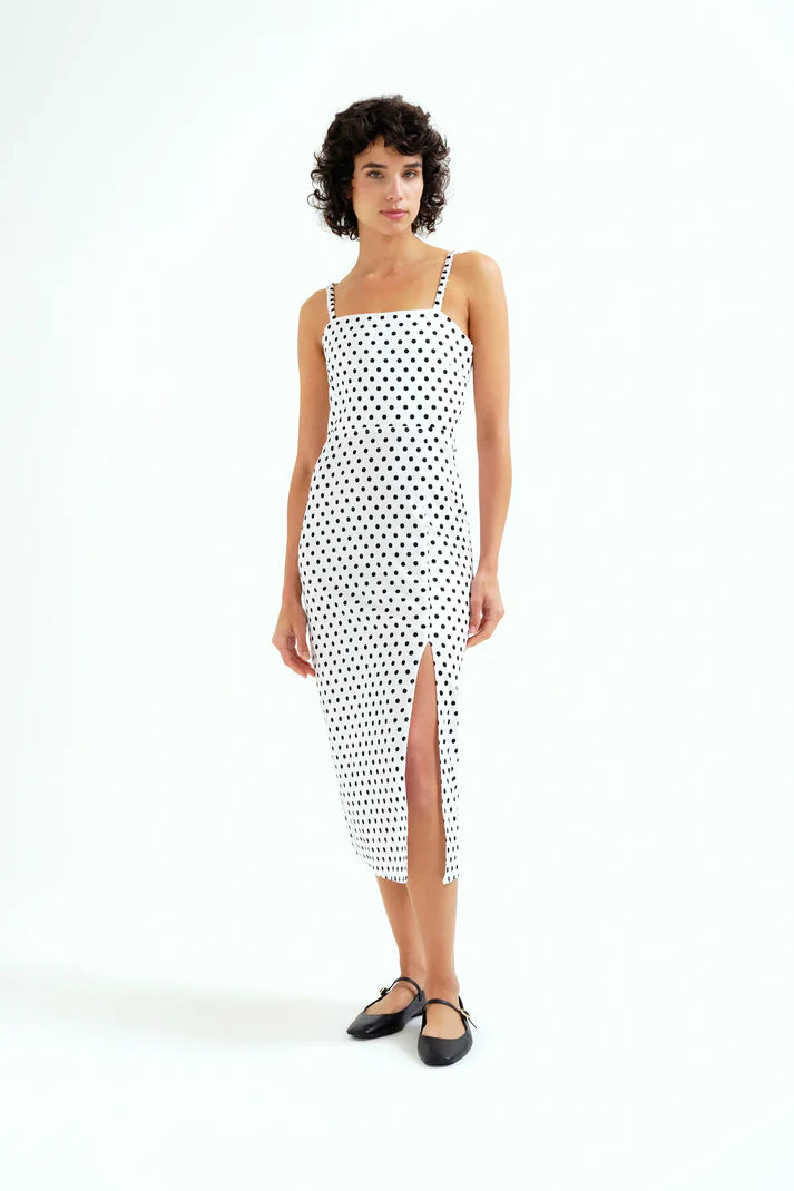 Vestido midi con estampado de puntos negro Compañía Fantástica