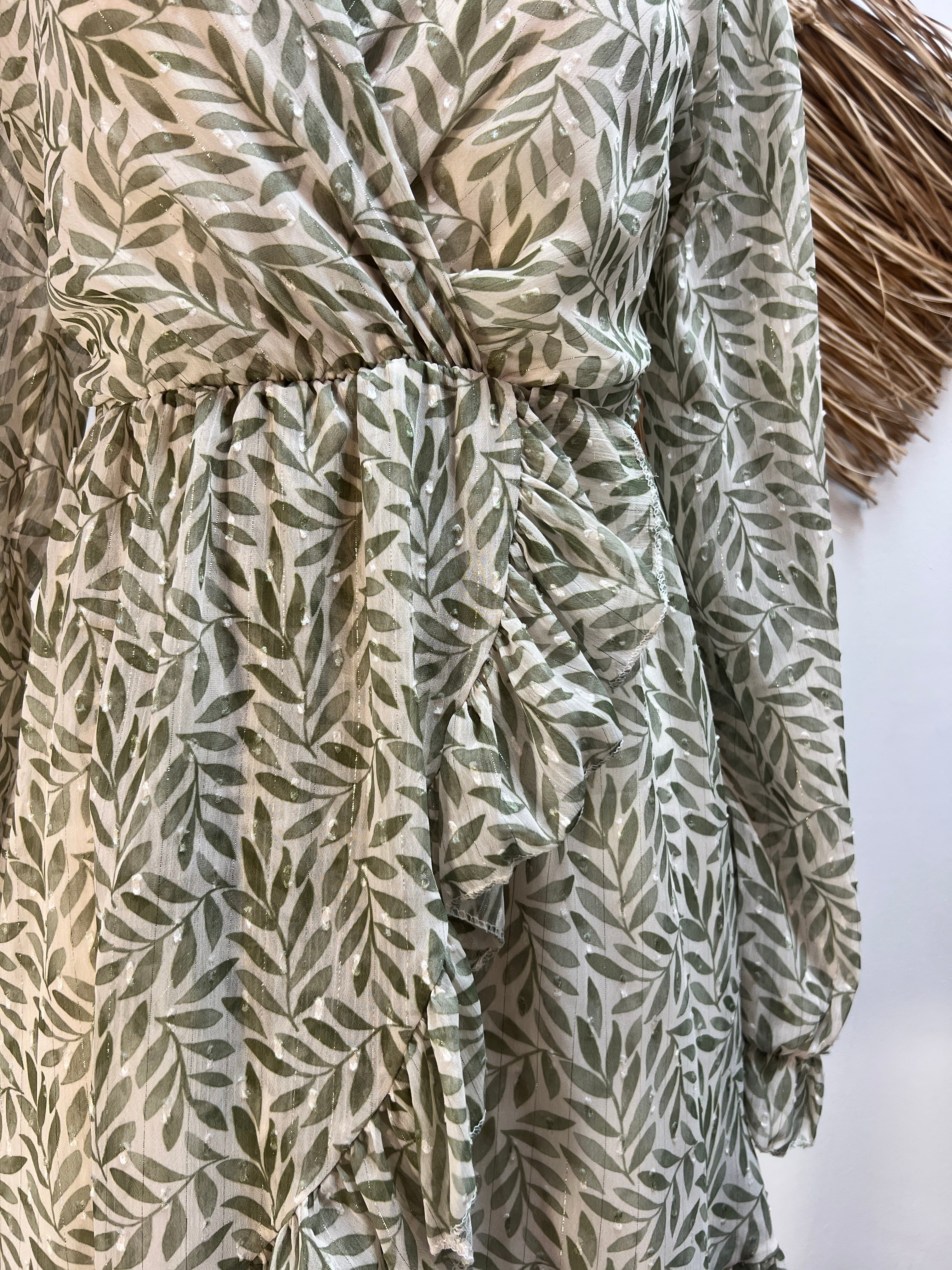 Vestido hojas verdes