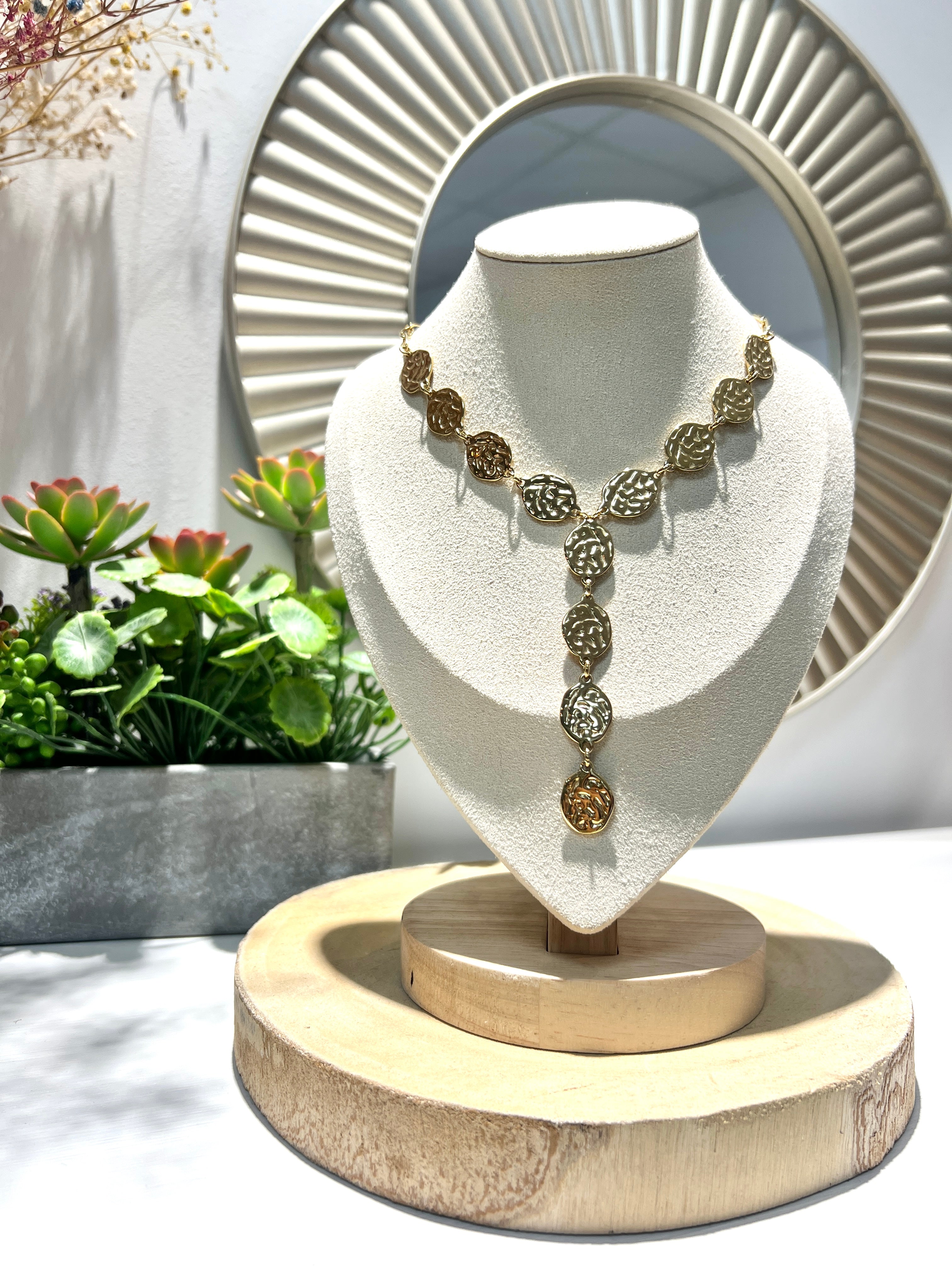 Collar Aura Dorada