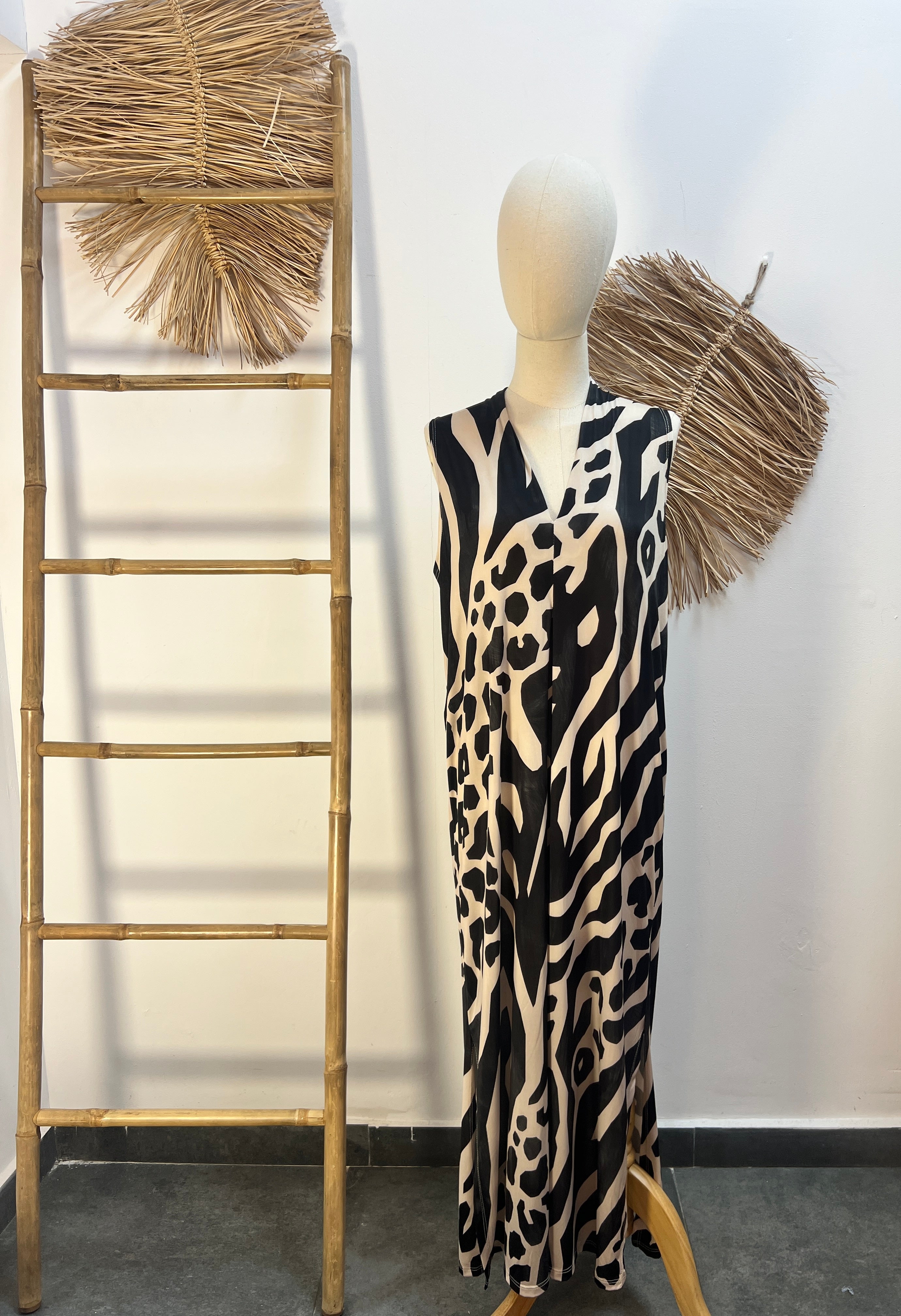 vestido largo estampado cebra
