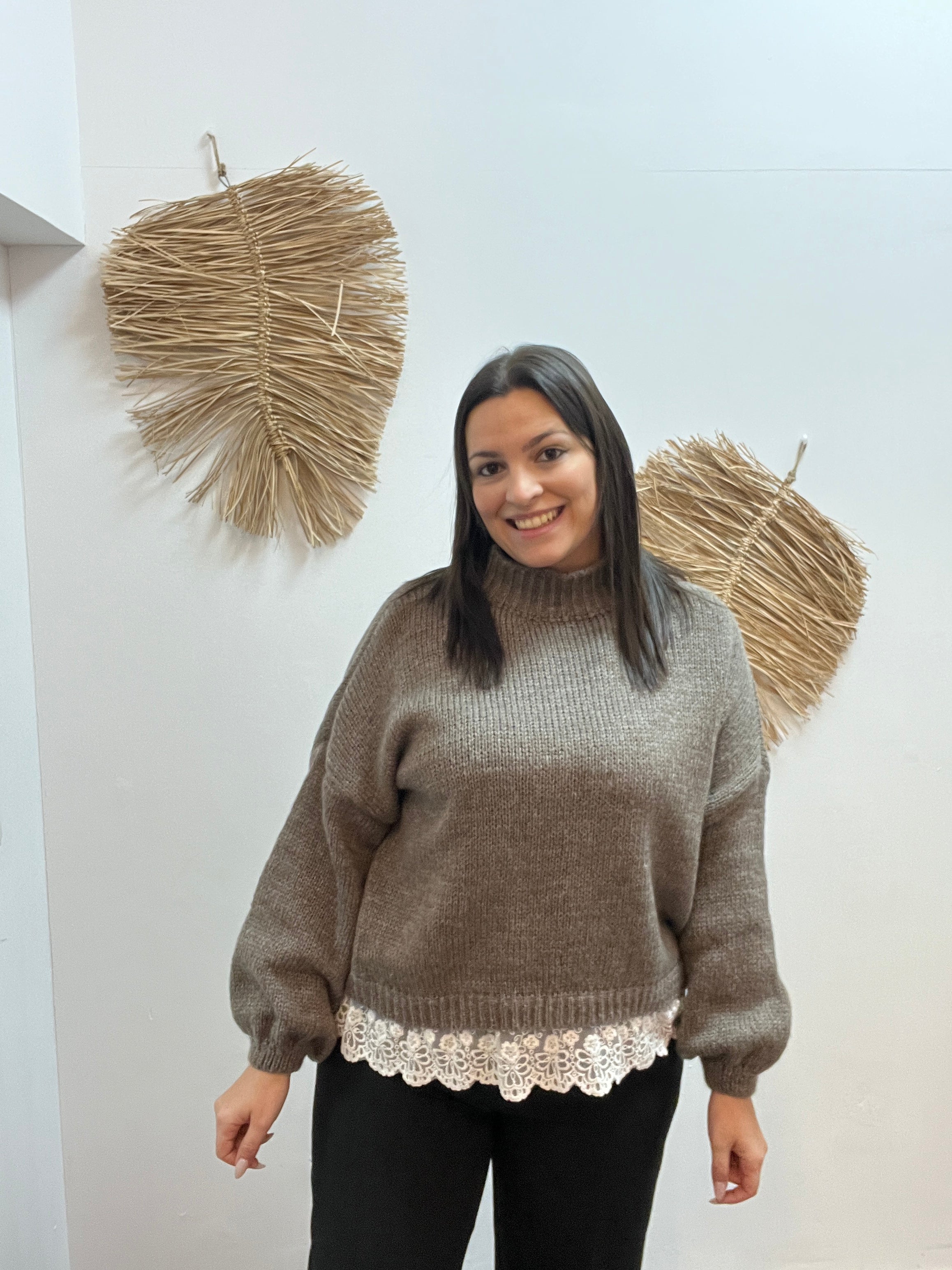 Sudadera de punto encaje chic