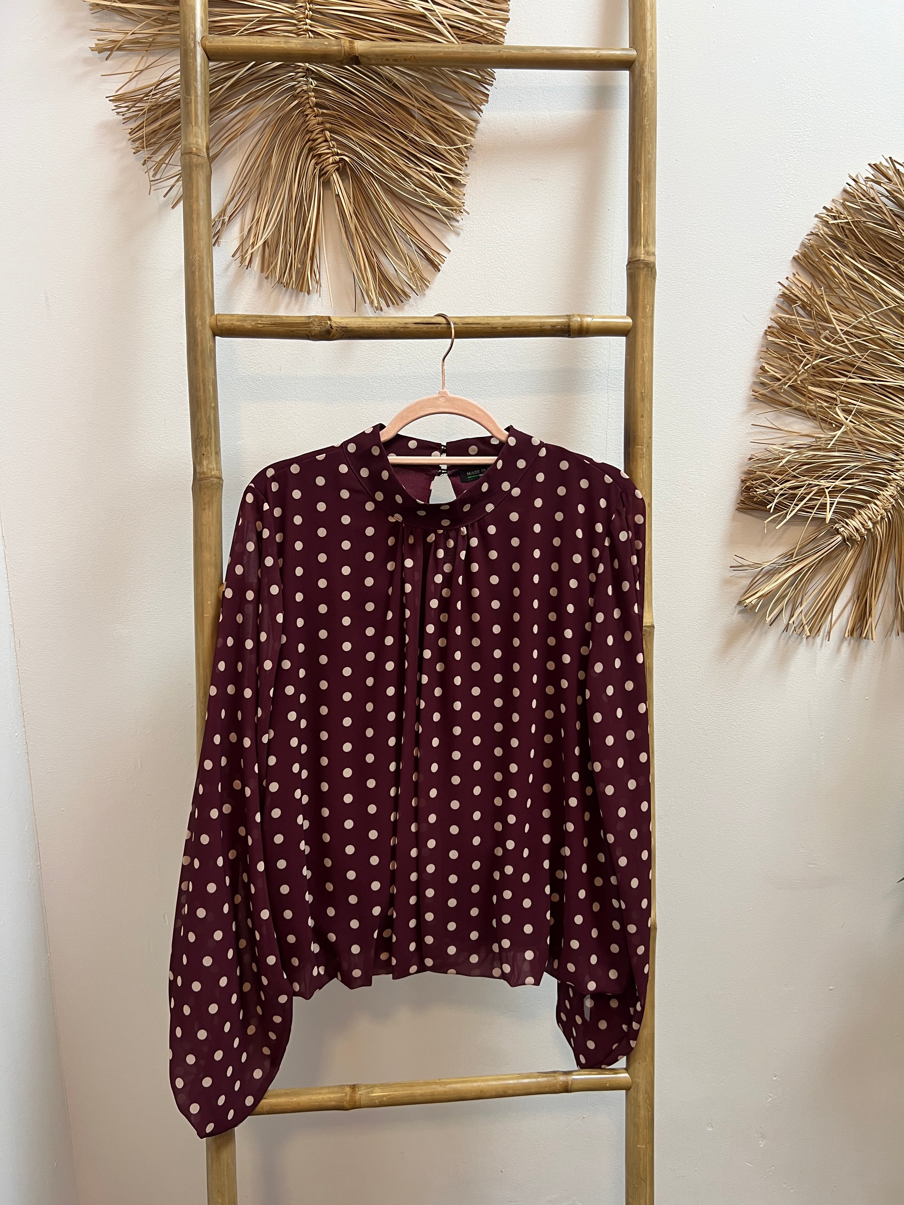 Blusa lunares cuello