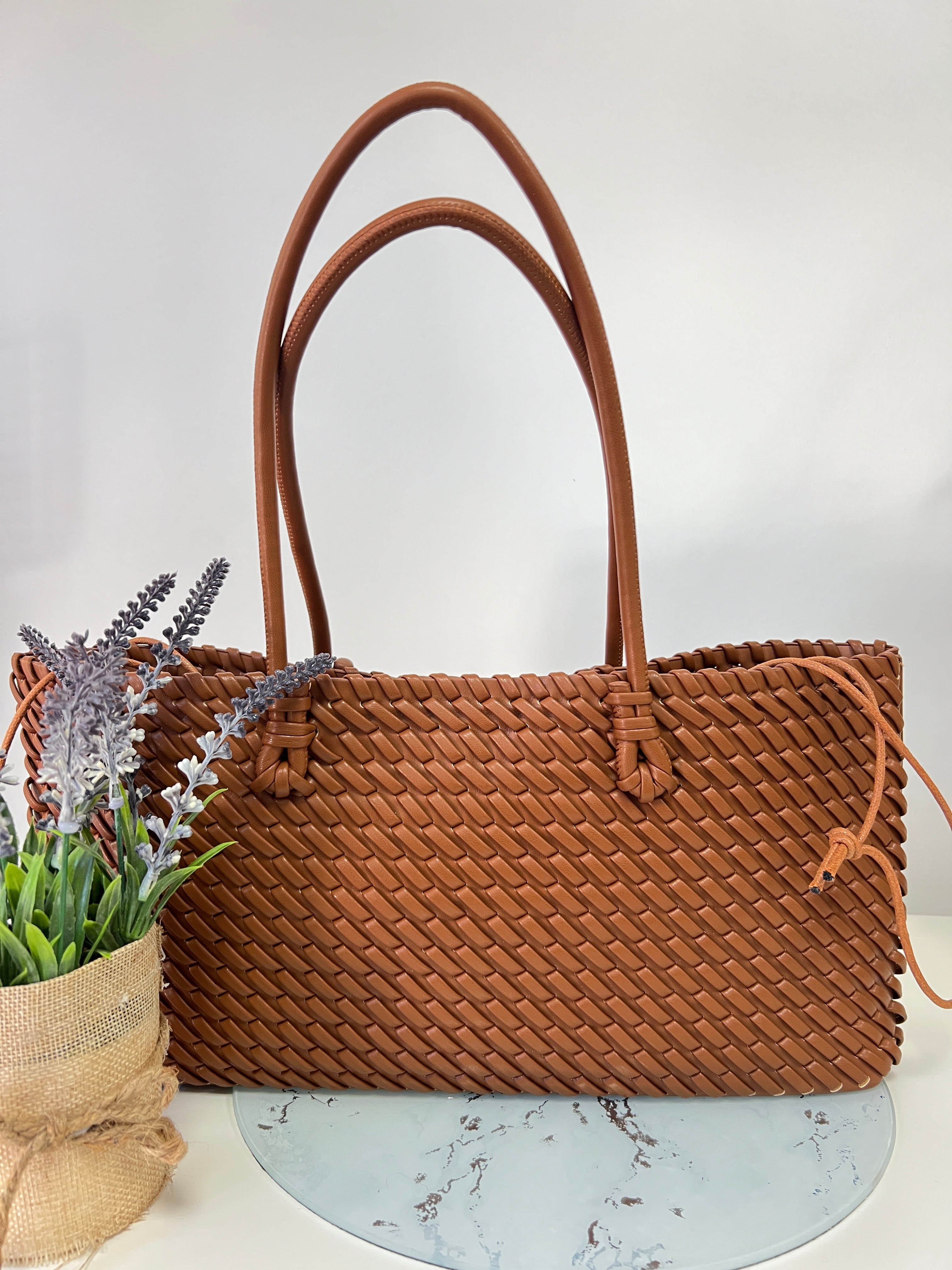 Bolso largo trenzado