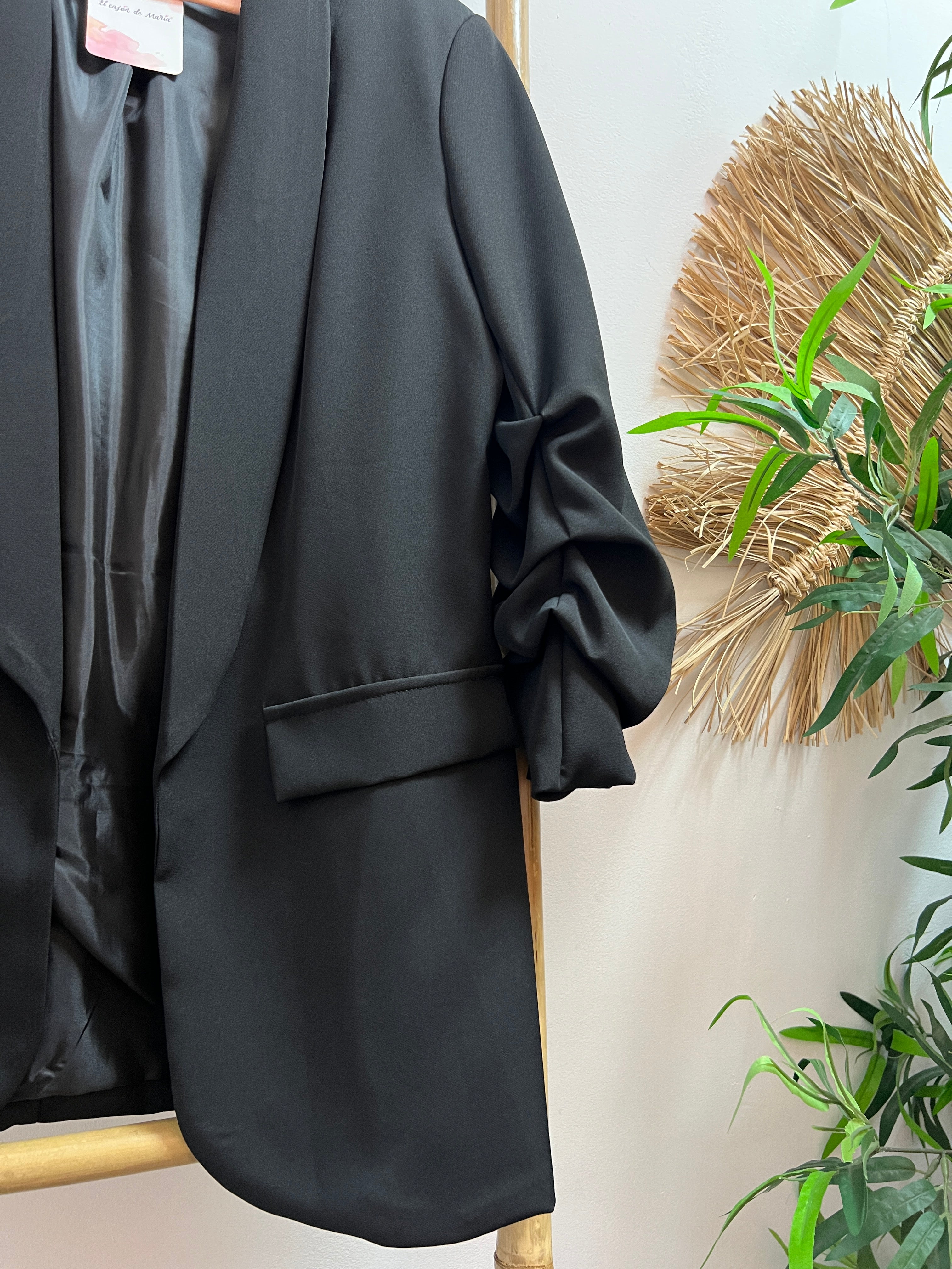 Blazer manga abullonada