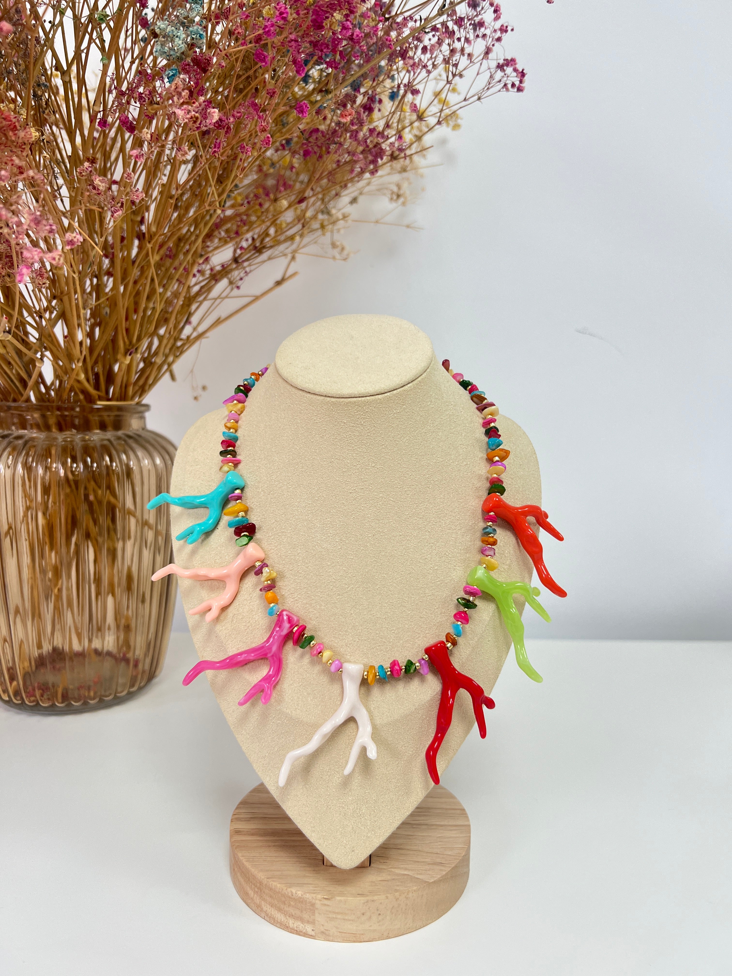 Collar coral colores