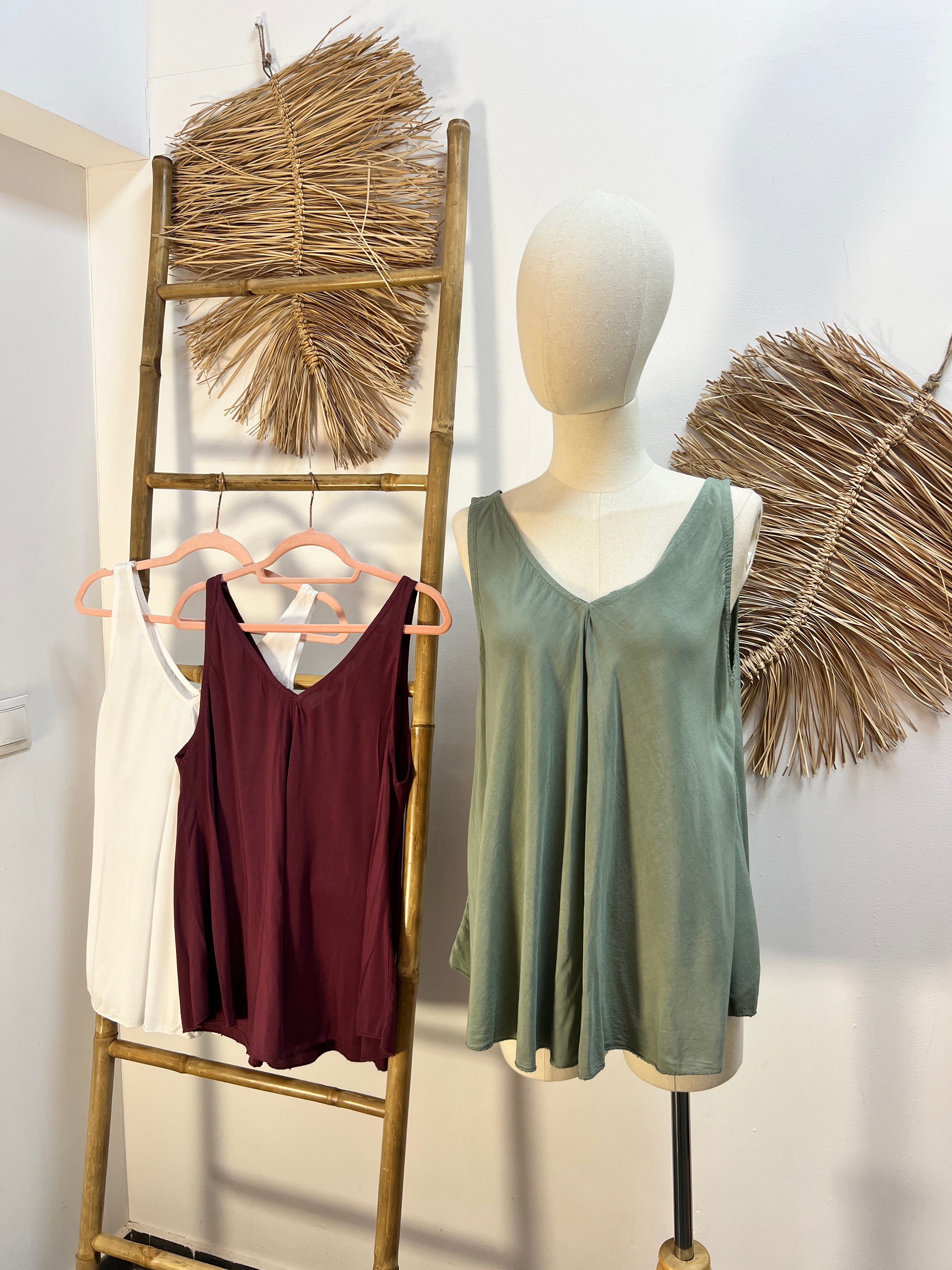 Camiseta tirantes básica